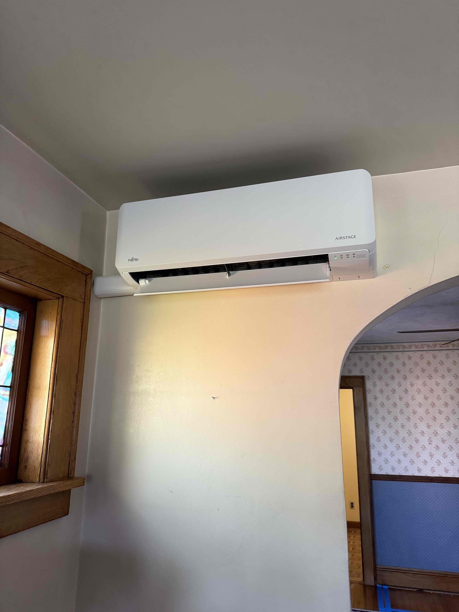 Experience the comfort of seamless climate control with our expertly installed ductless mini-split systems. Enhance your living space with [Business Name]'s professional HVAC services.