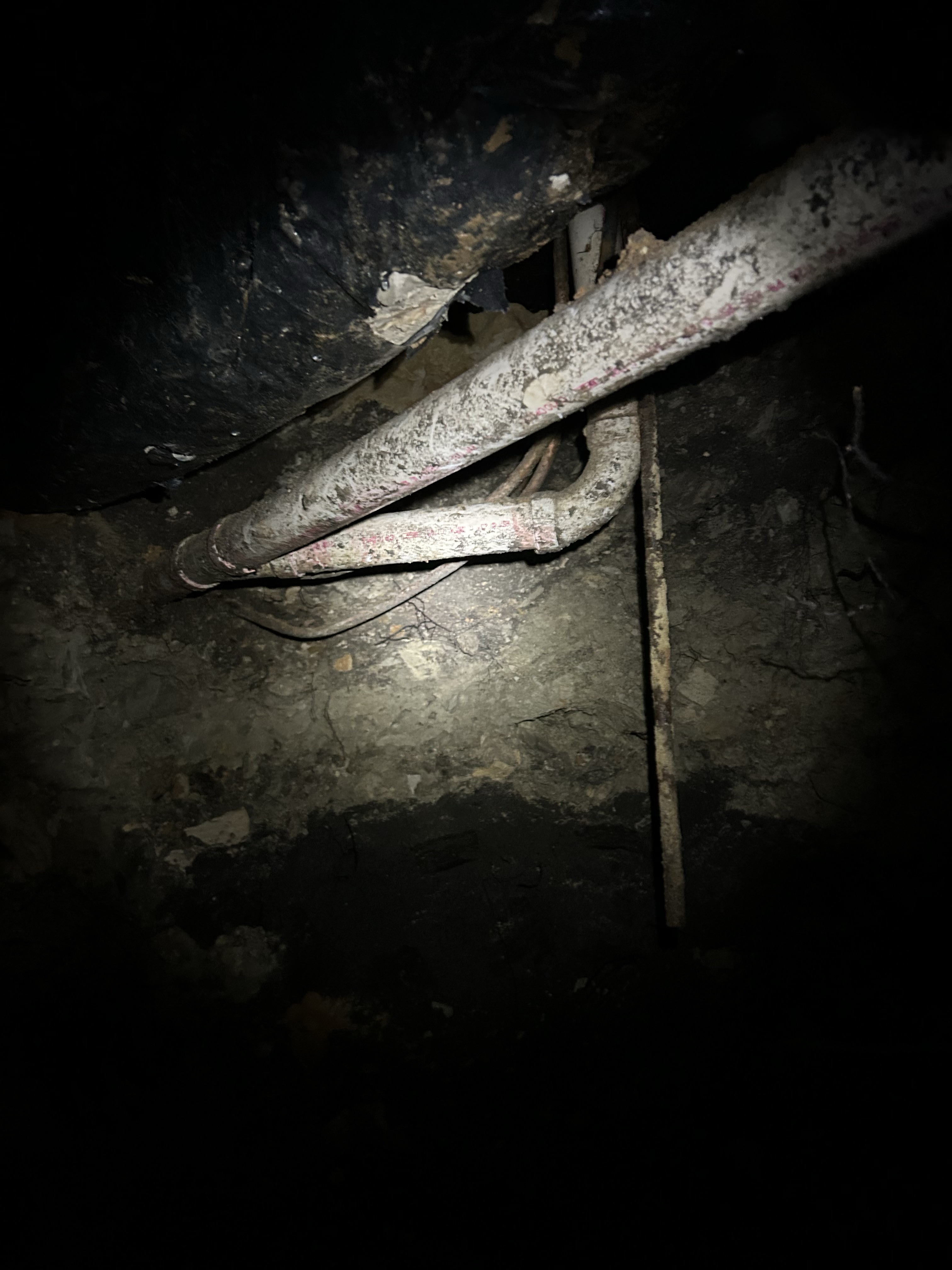 Trust Metro Flow Plumbing - Dallas Emergency Plumbers for reliable repair and maintenance, even in the most challenging scenarios.