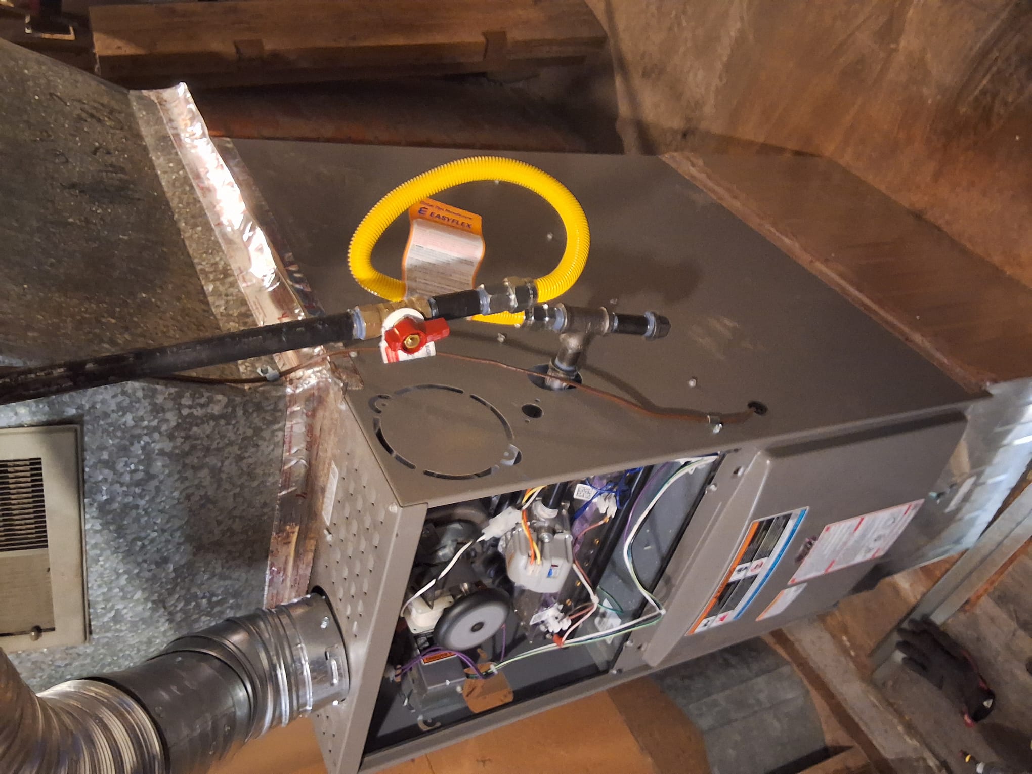 Experience top-notch heating solutions with WireNut Home Services, your trusted partner for expert HVAC installations.