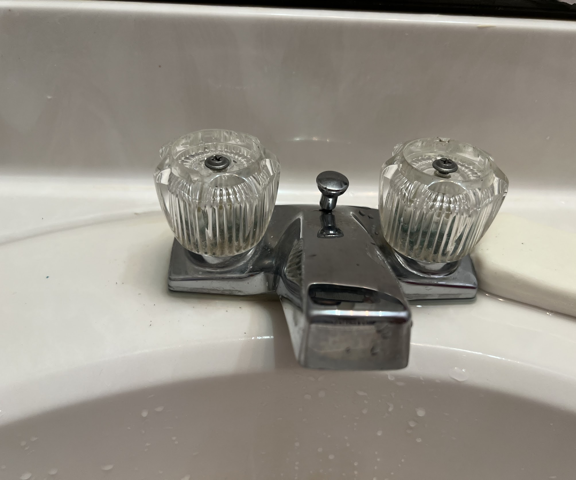 Show customers how Abacus Plumbing, Air Conditioning & Electrical restores everyday fixtures with careful faucet maintenance for lasting reliability.