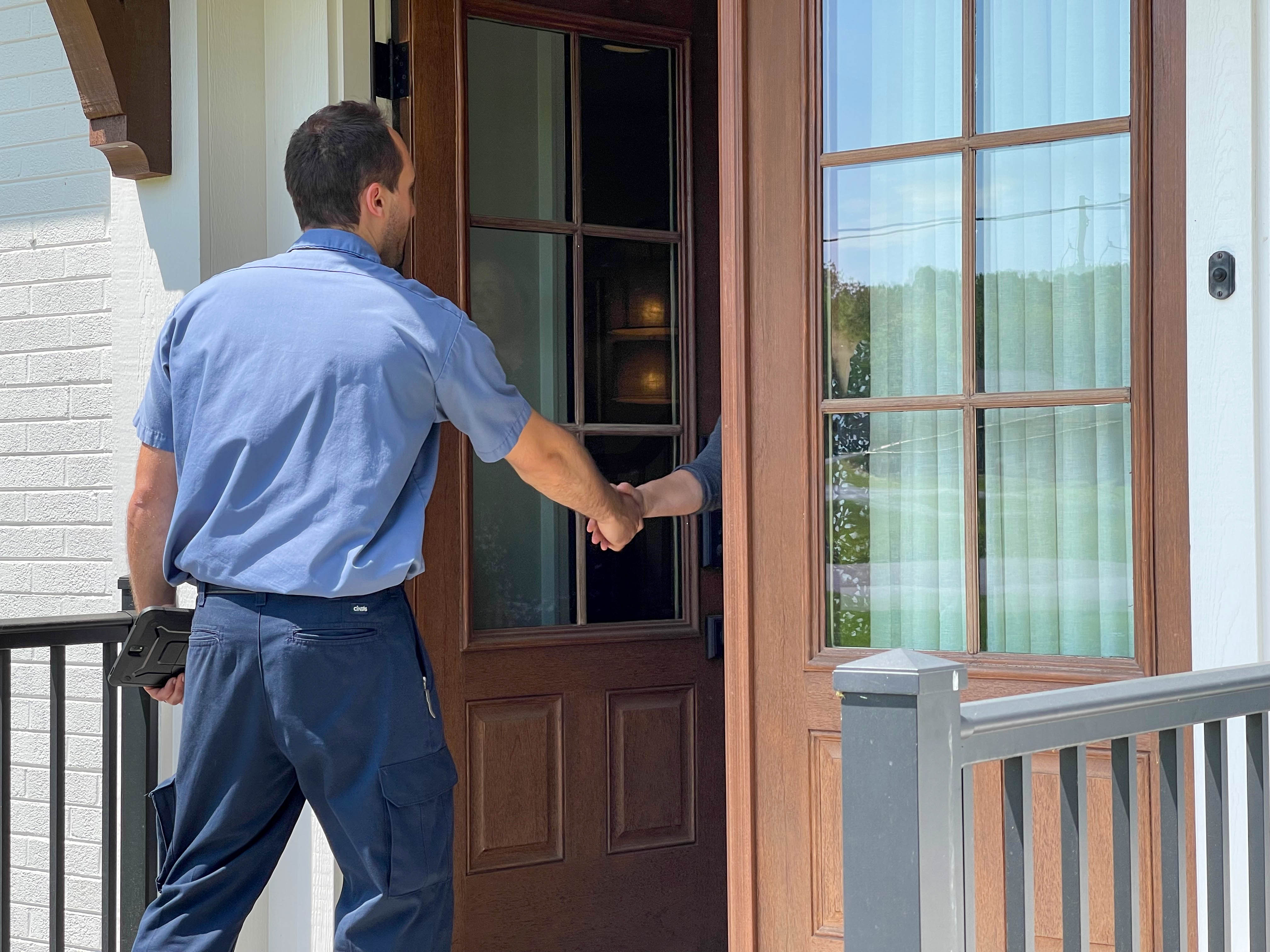 Experience exceptional service with Ostrom Electrical Plumbing Heating & Air Conditioning, where professionalism meets customer satisfaction.
