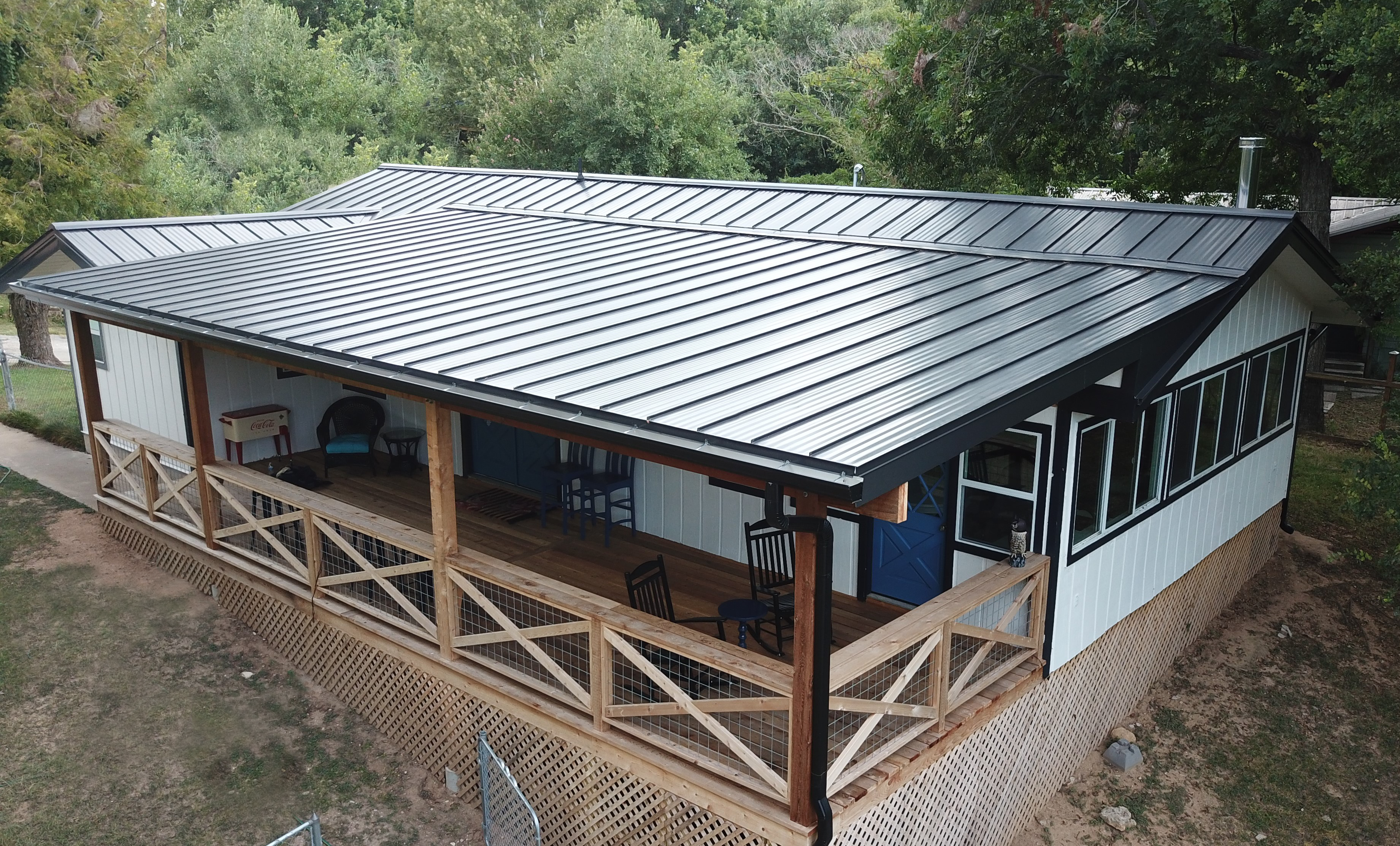 Experience the ultimate in durability and style with Green Knight® Metal Roofing, transforming your home into a modern masterpiece.