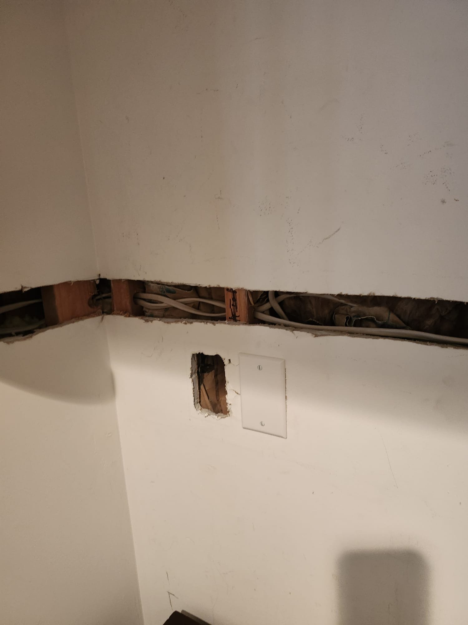 Enhance your home's electrical safety with Service Professionals, ensuring quality and precision in every corner.