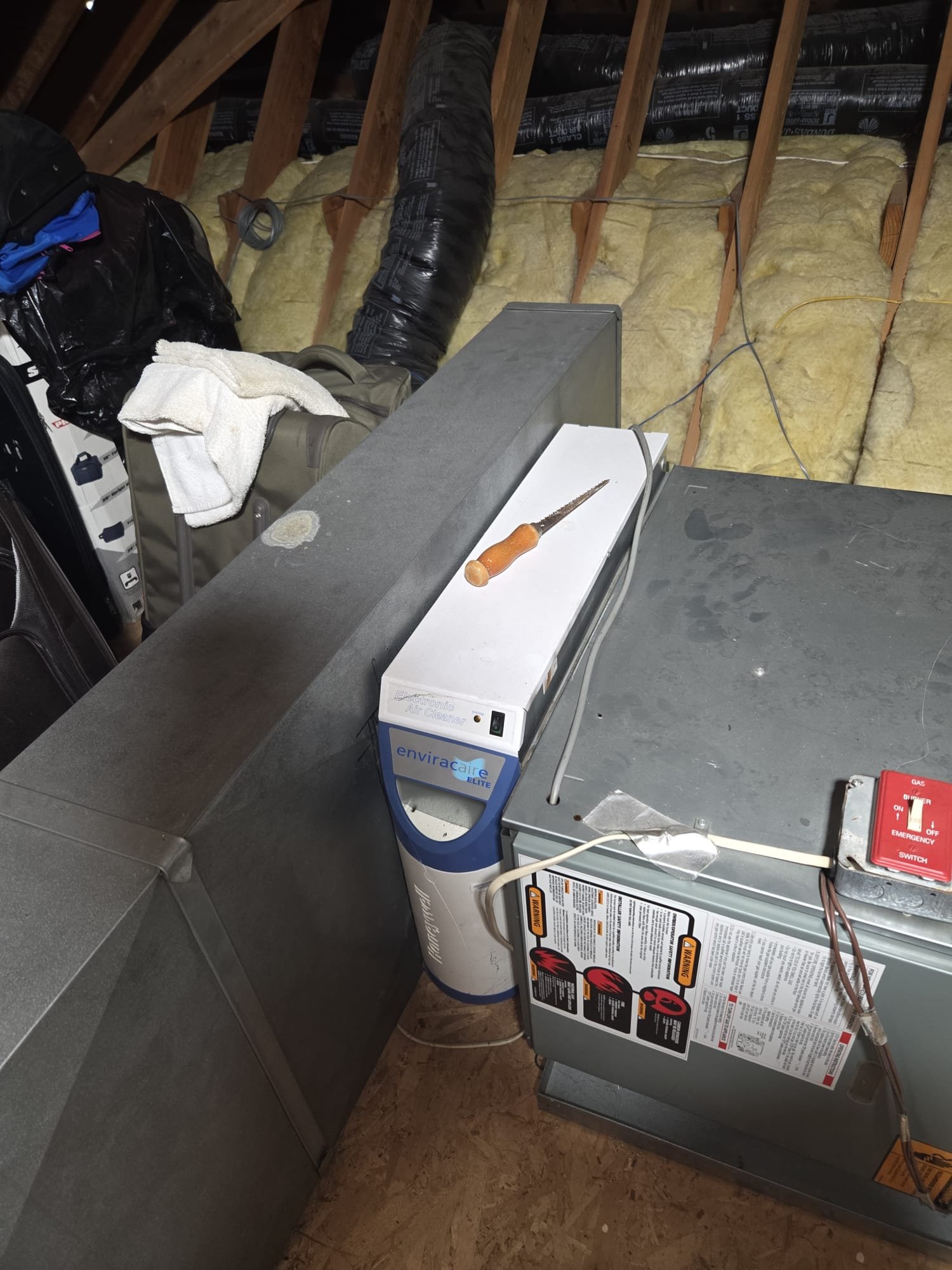Ensure your home's comfort and efficiency with our top-notch HVAC services. Trust BusinessName for professionalism in every detail.