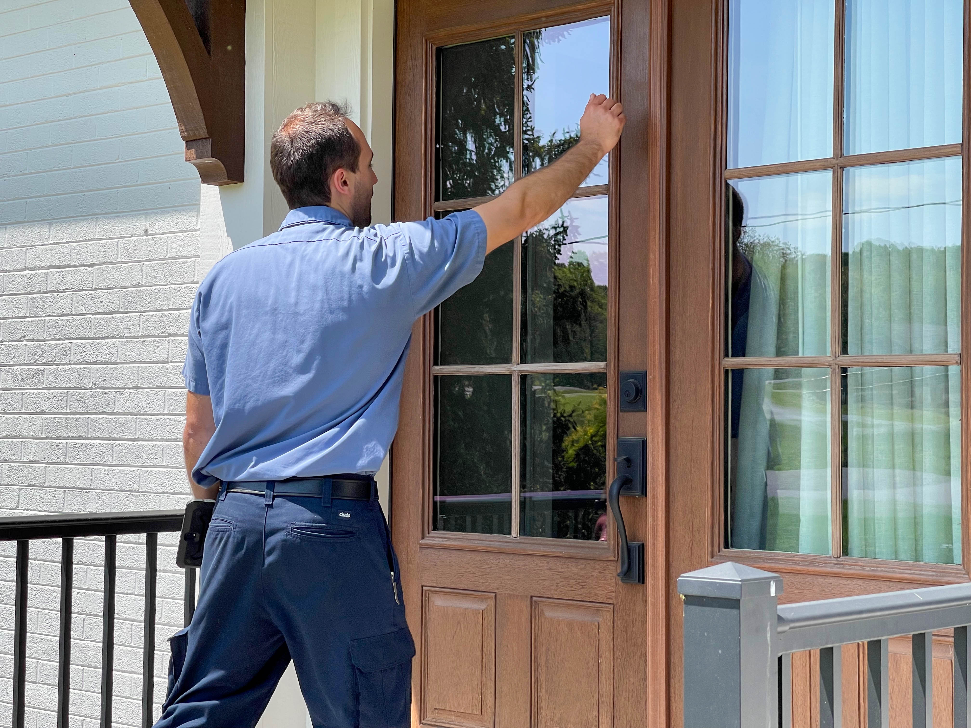 Experience top-notch and professional services with Ostrom Electrical Plumbing Heating & Air Conditioning.