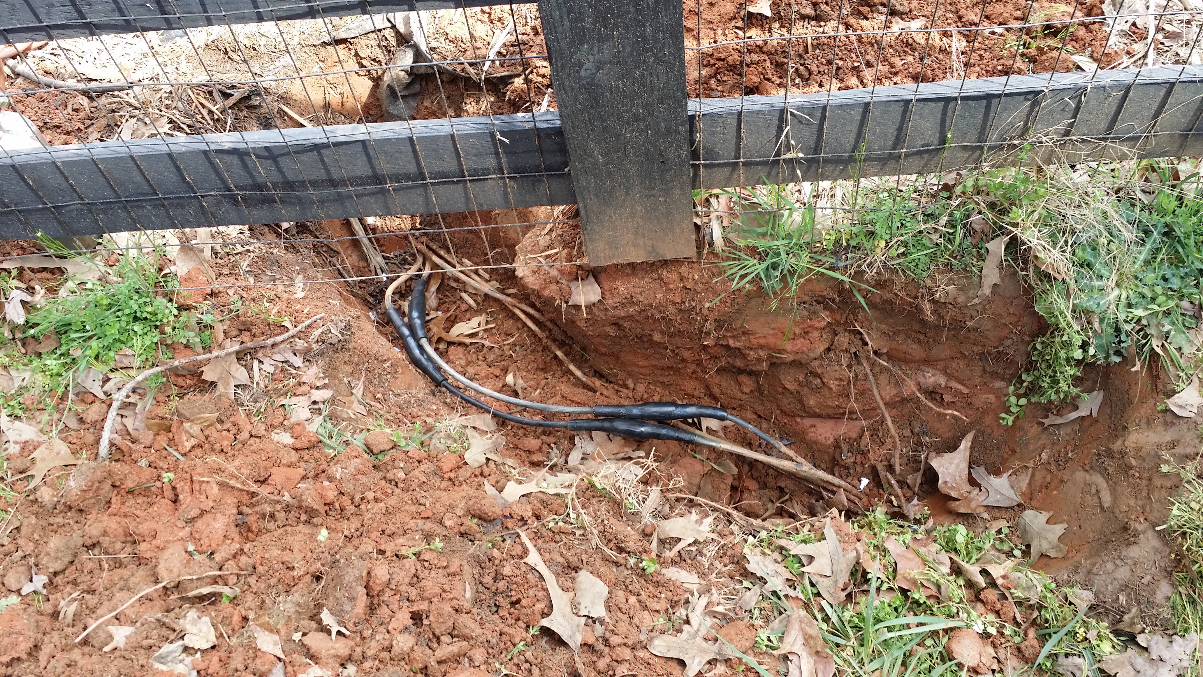 Aardvark Electric, Inc. ensures professional and reliable electrical installations, blending seamlessly with your outdoor spaces.