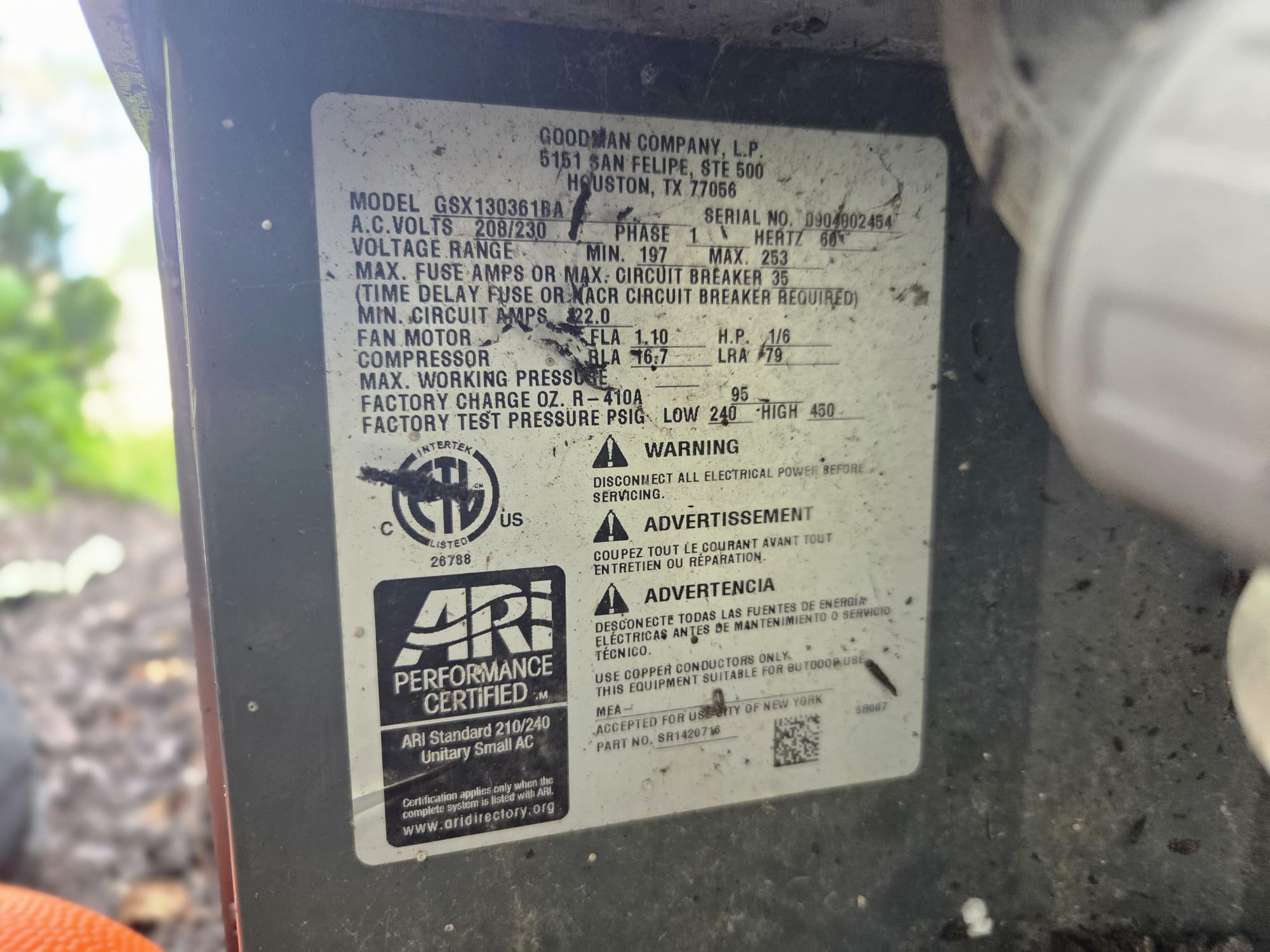 Service Professionals ensures your home stays comfortable with reliable and certified HVAC systems.