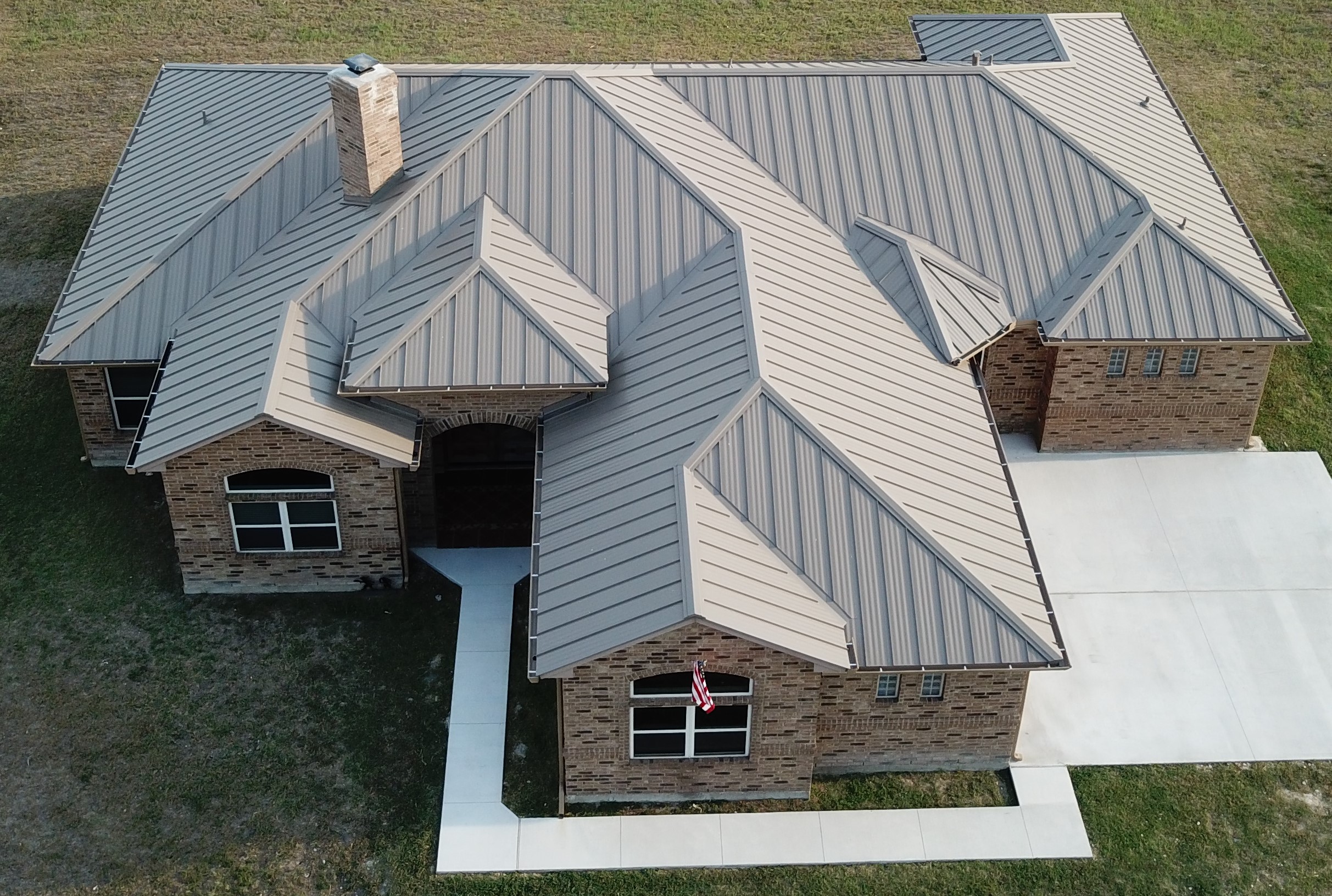 Experience top-tier craftsmanship with Green Knight® Metal Roofing, where expert metal roofing installations meet impeccable quality and style.