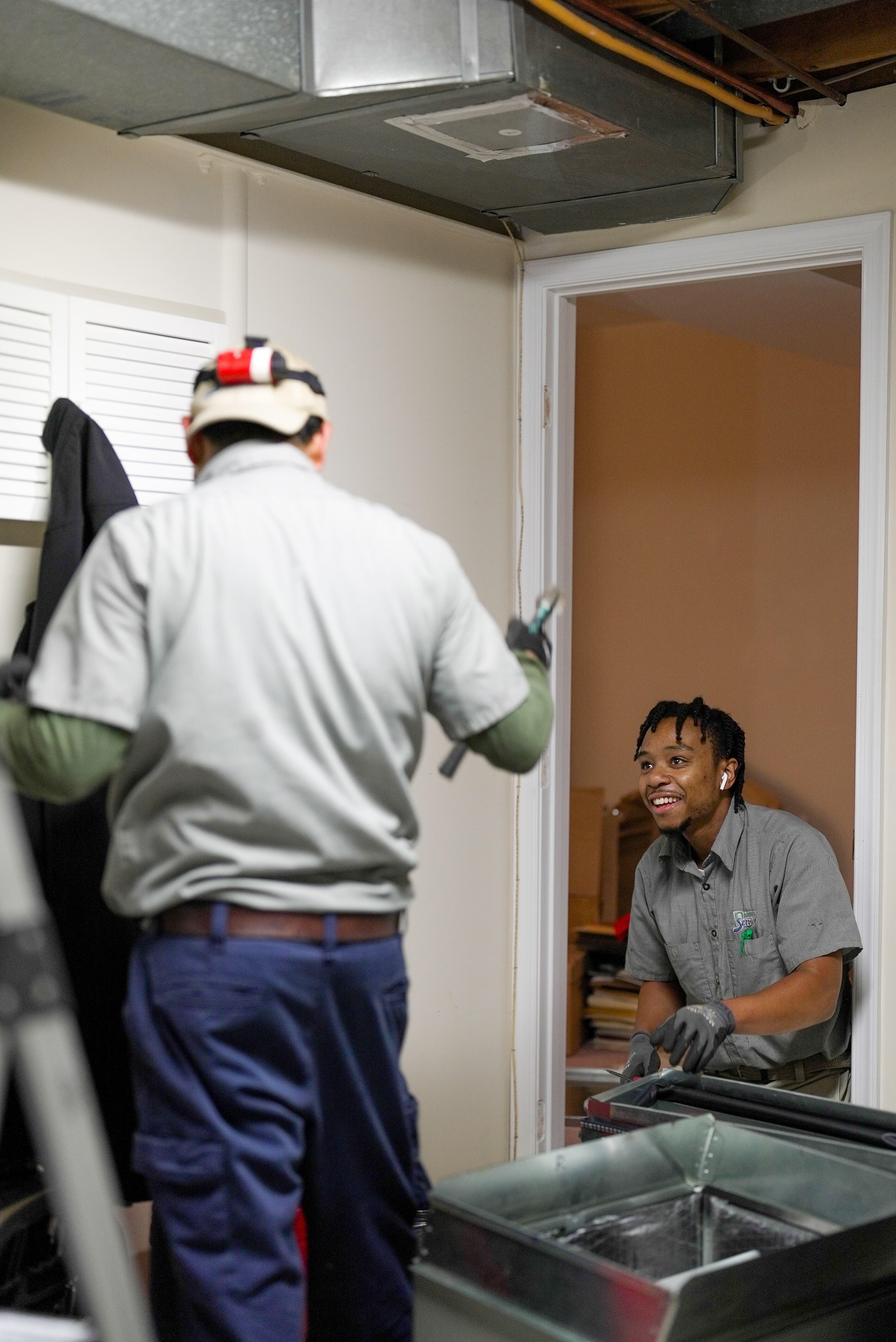 Experience top-notch HVAC services with Parrish Services, where professionalism meets excellence.