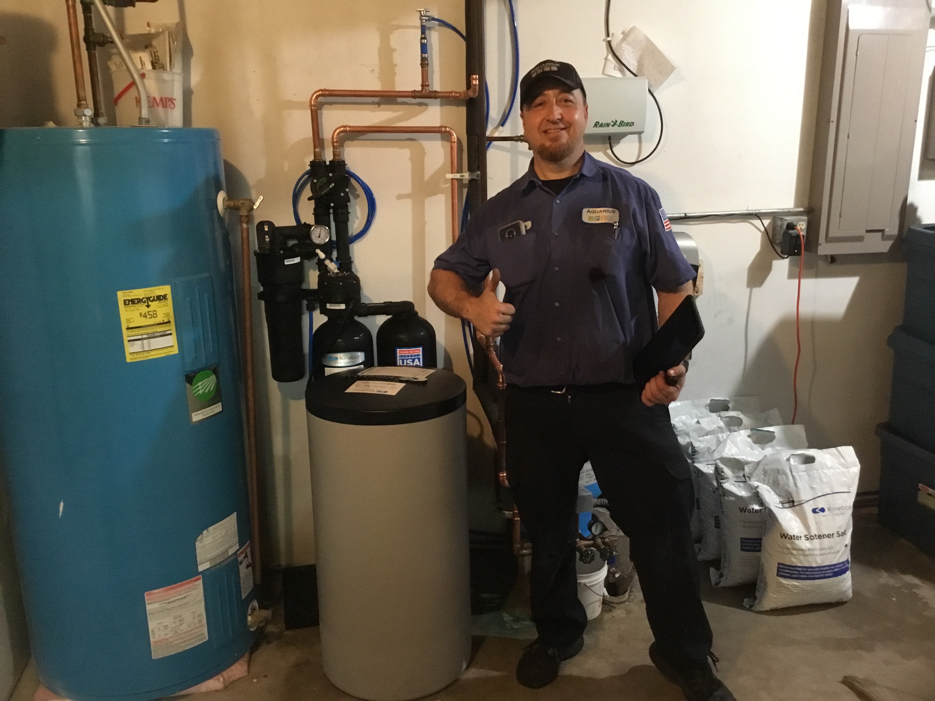 Aquarius Home Services: Bringing clean water solutions and professional expertise into your home.