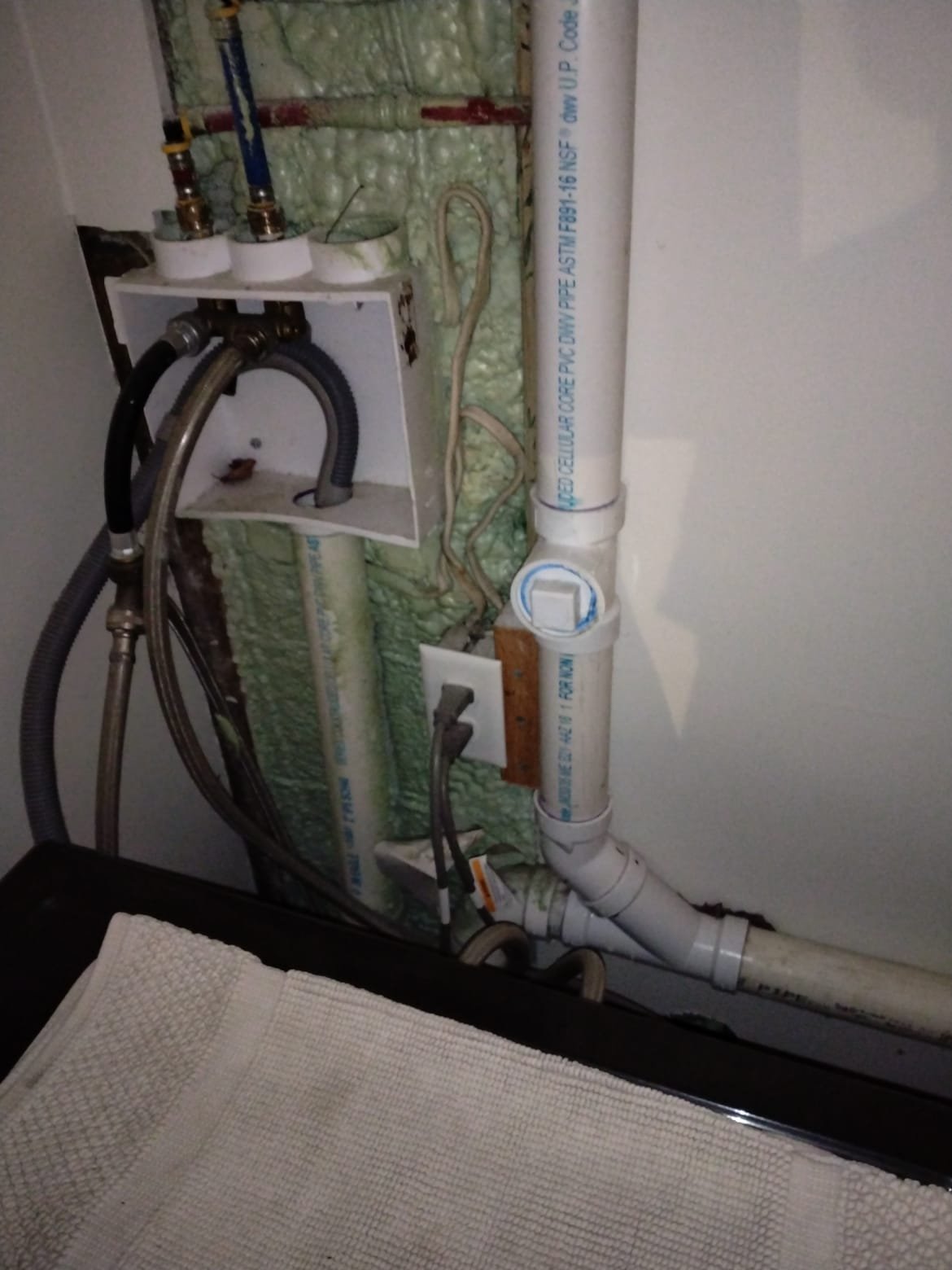 Service Professionals ensures top-notch plumbing solutions, meticulously installed for lasting dependability.