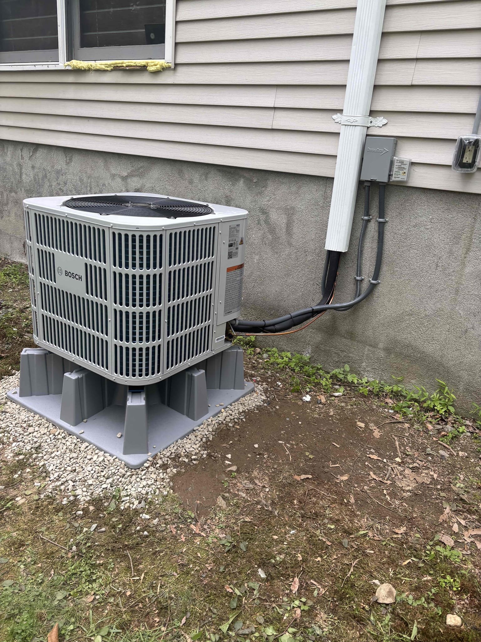 Ensure comfort with our expertly installed HVAC systems, delivering efficiency and style to your home. Trust [Business Name] for superior service.