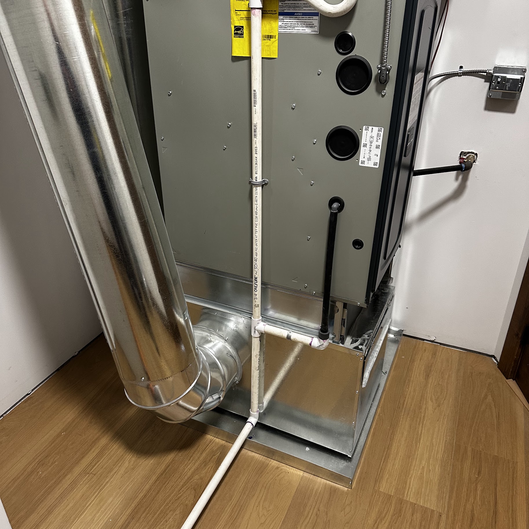 Clean, professionally installed HVAC components show the care and reliability homeowners expect from Oasis Heating and Cooling.