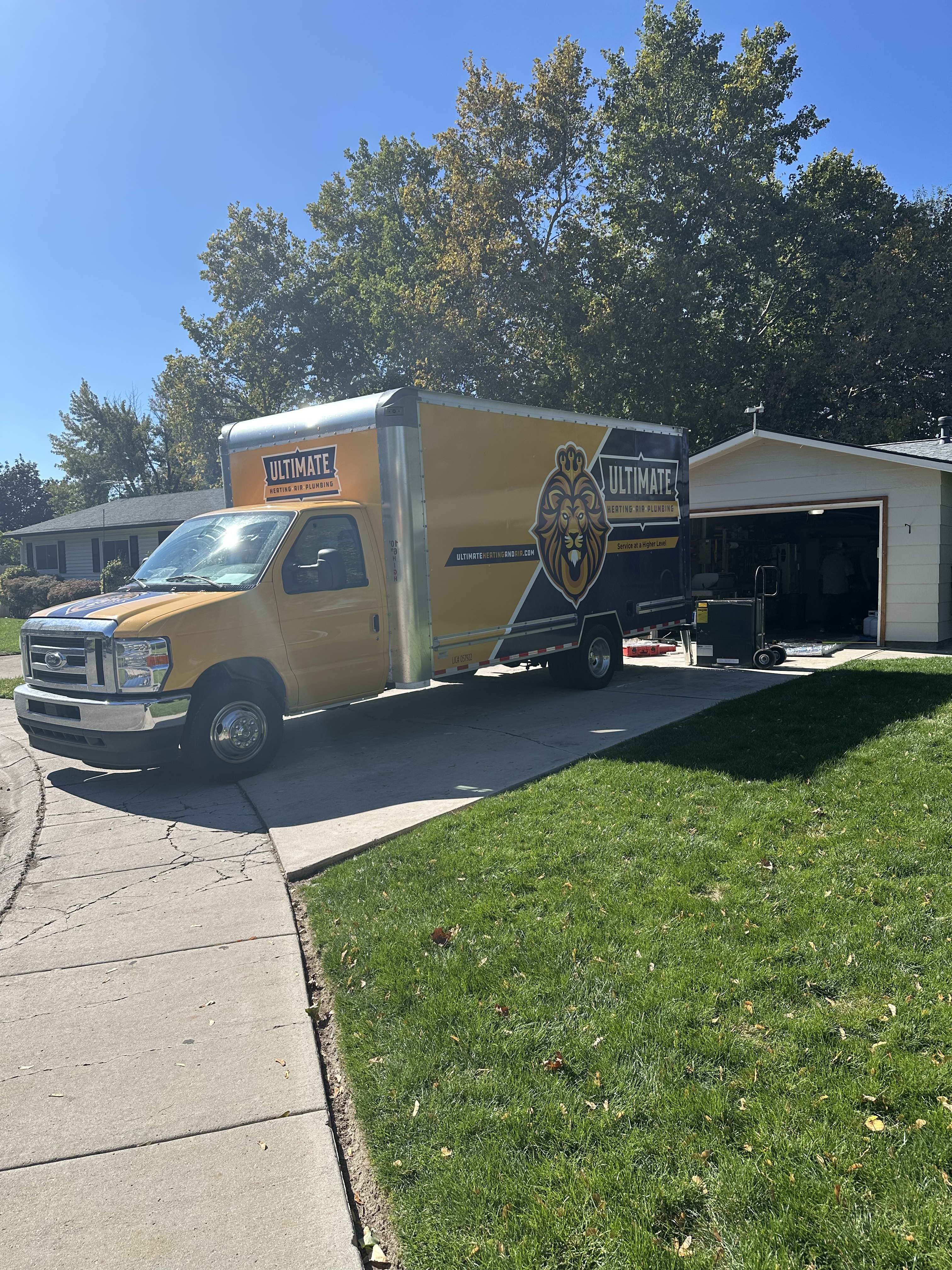 Ultimate Heating & Air is here for all your HVAC needs, bringing quality and professionalism to your doorstep.