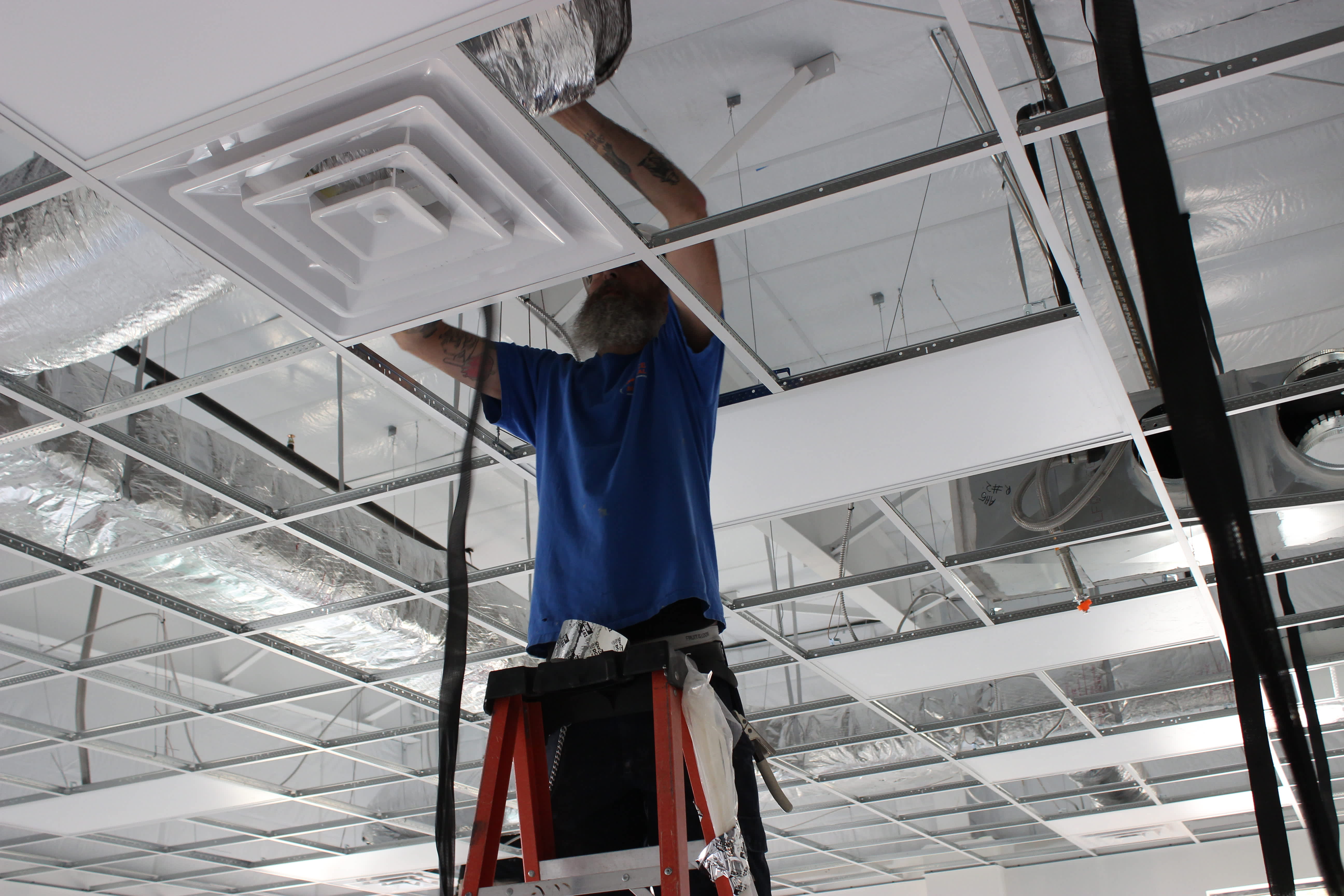 Advance Mechanical Heating & Air Conditioning: Precision and Professionalism in HVAC Services.