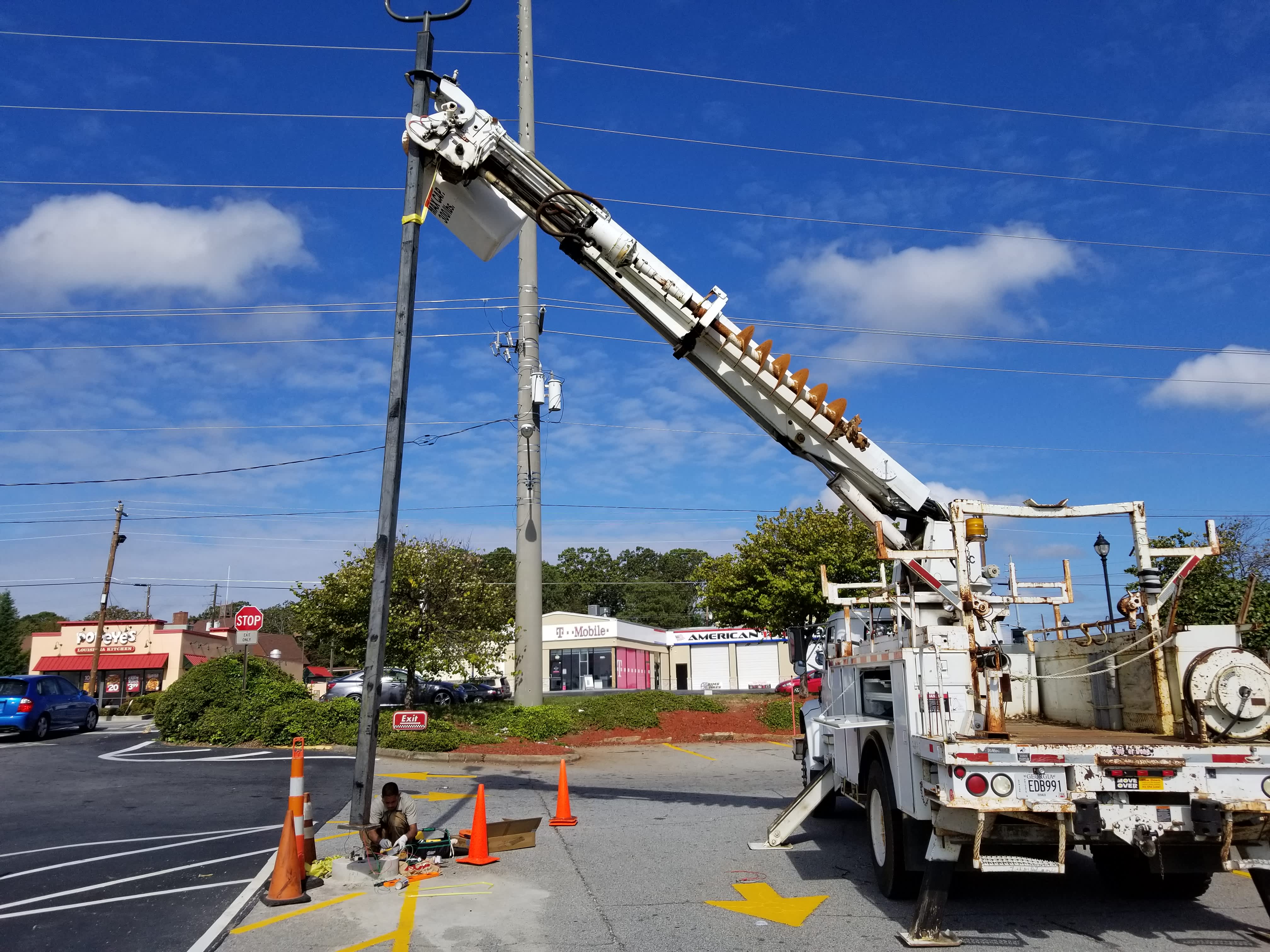 Trust Aardvark Electric, Inc. for reliable and professional electrical services, ensuring safety and quality with every task.