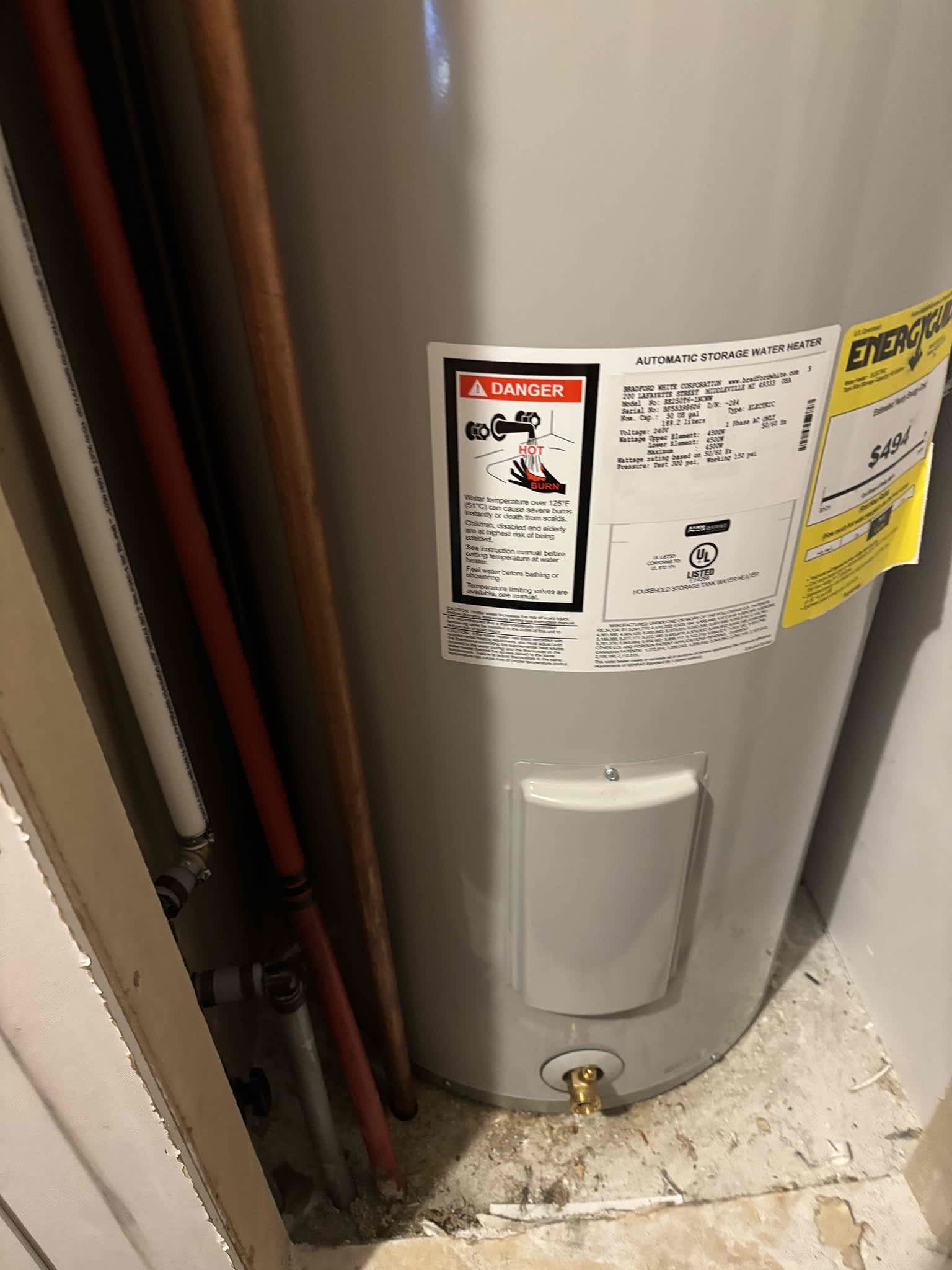 Reliable water heater solutions by Summers Plumbing Heating & Cooling ensure safety and efficiency for your home.