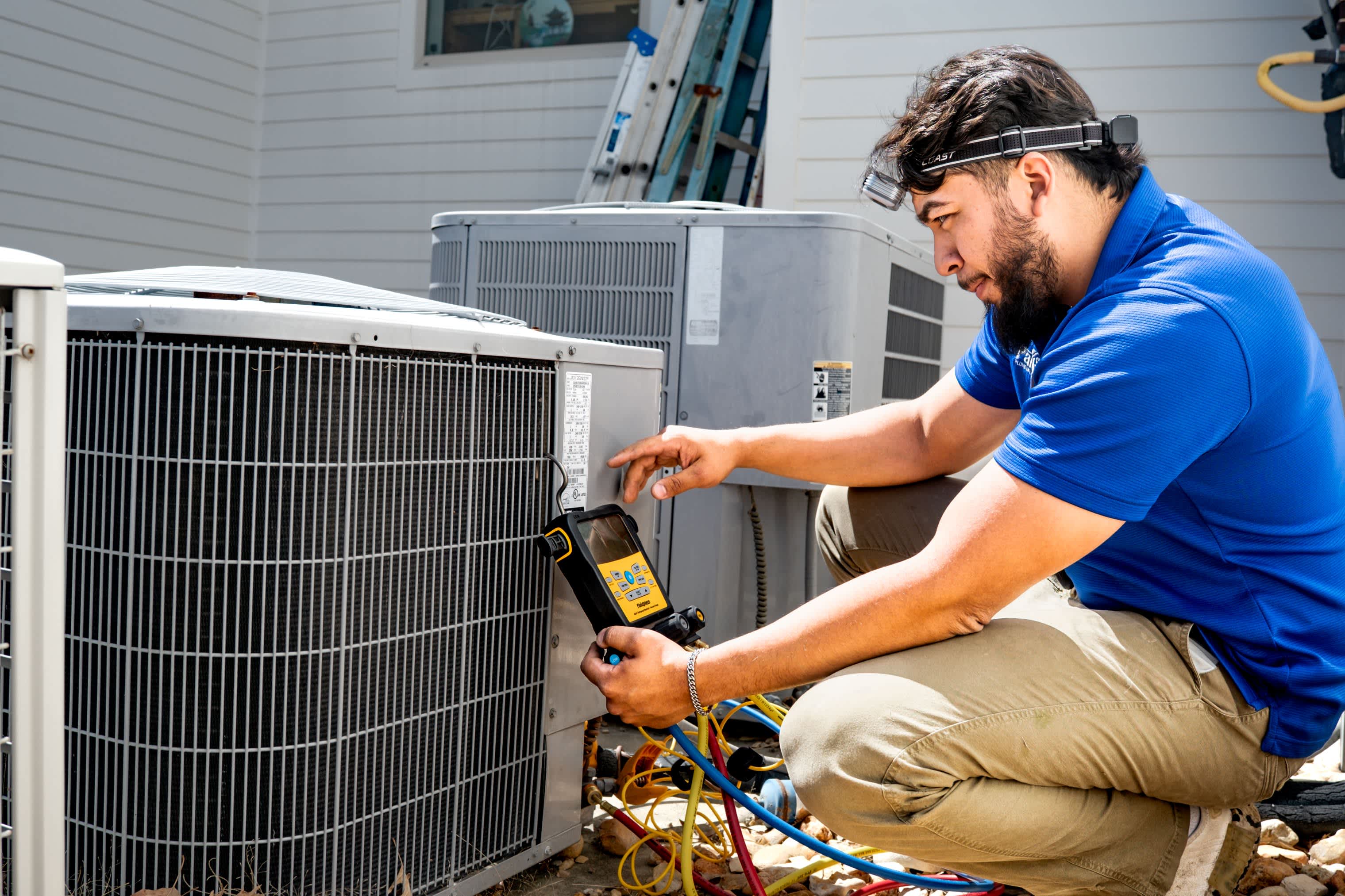 Experience top-notch HVAC service with Parobek Plumbing & Air Conditioning.