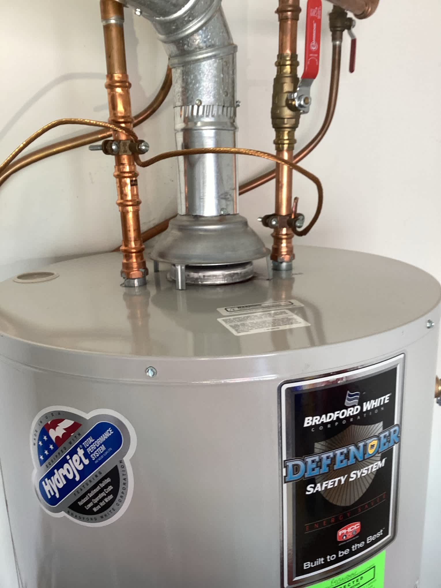 Ensure seamless hot water solutions with Summers Plumbing Heating & Cooling—built to be the best!