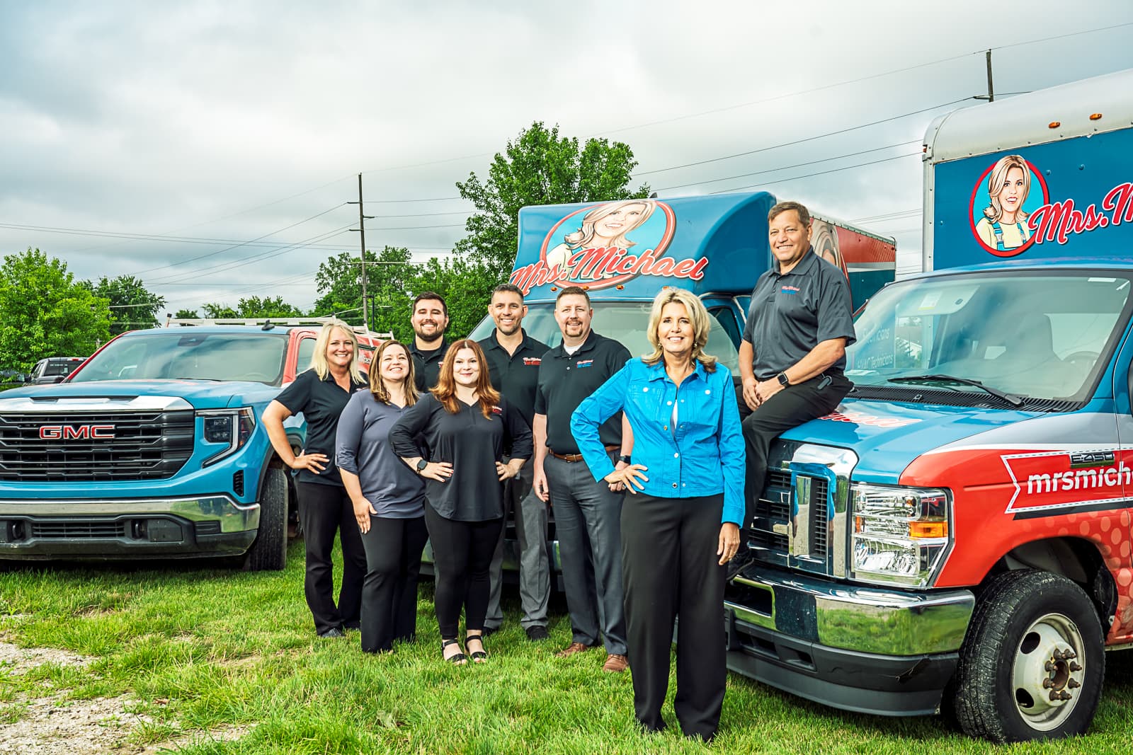 Experience the professional touch of Mrs. Michael Plumbers, Electricians, and HVAC Technicians, where our skilled team delivers unmatched service quality right to your doorstep.