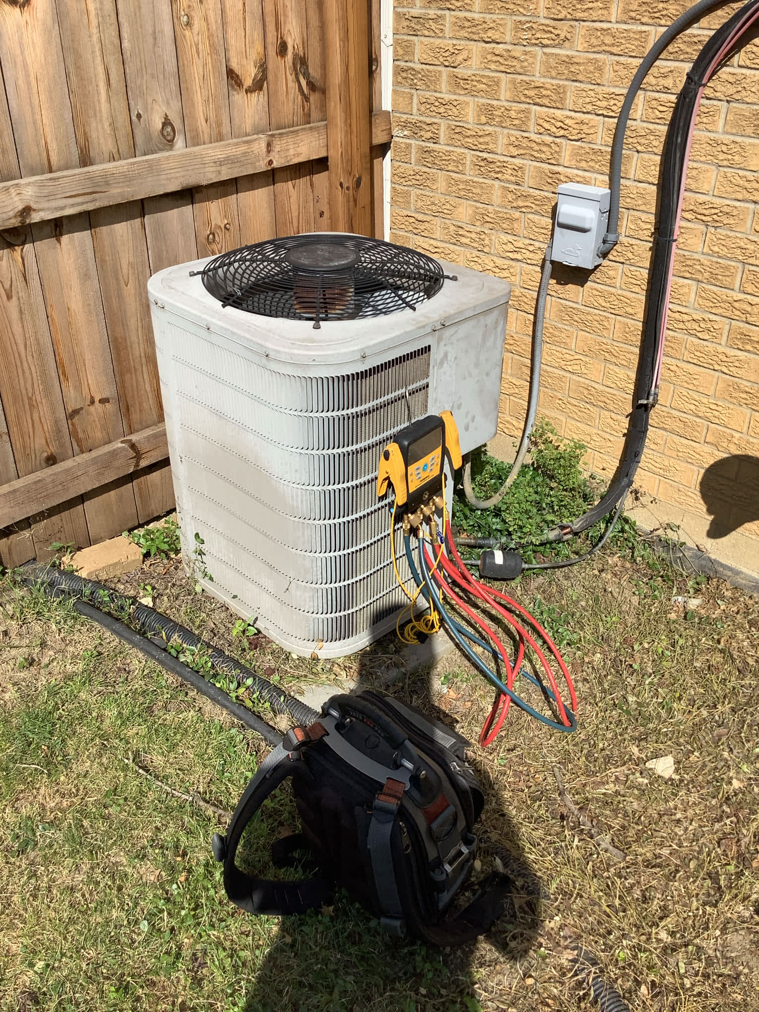 Ensuring your comfort with expert HVAC services from Summers Plumbing Heating & Cooling.