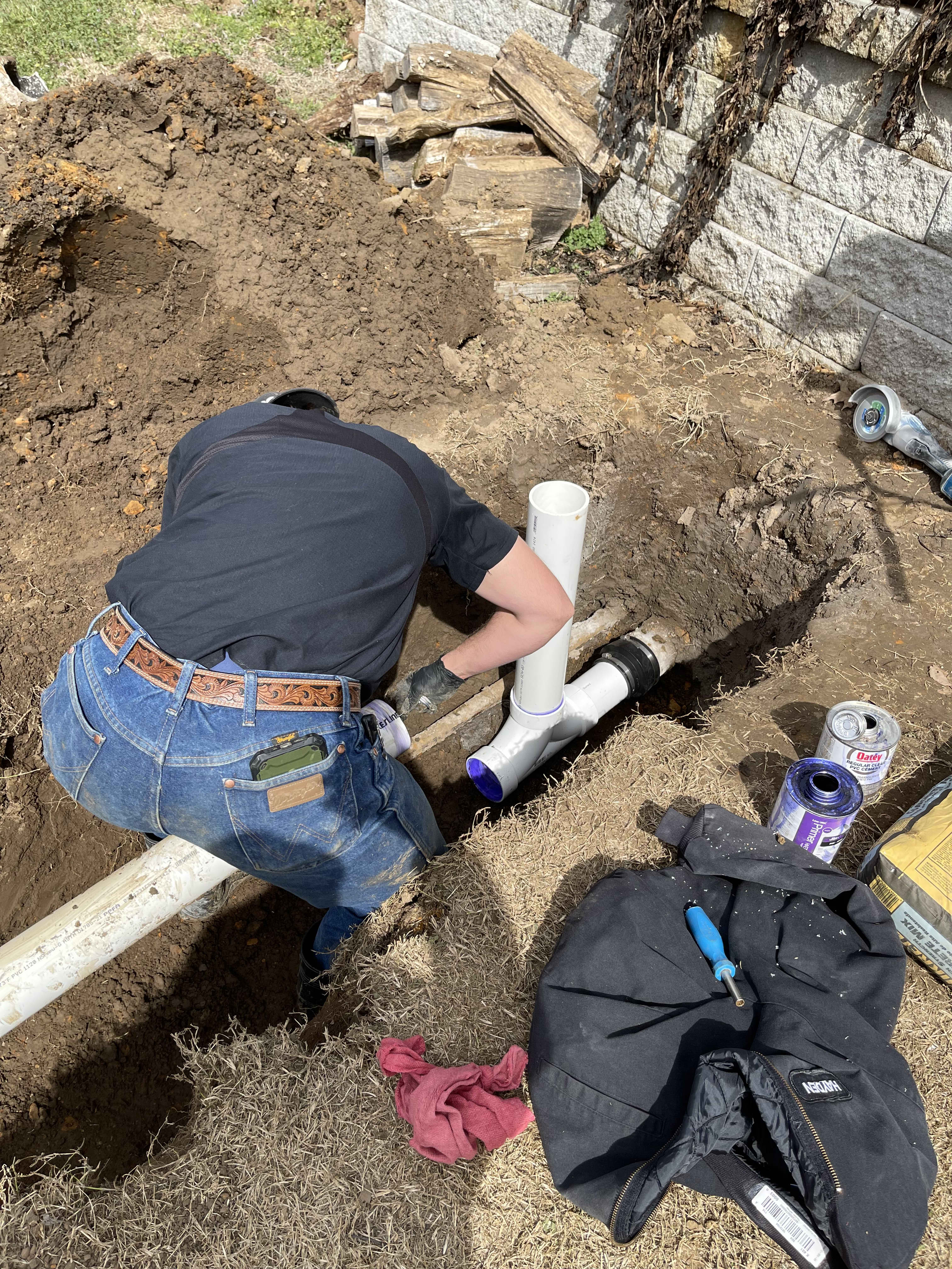 Spot On Plumbing of Tulsa ensures quality and professionalism in every job, tackling even the toughest outdoor plumbing challenges.