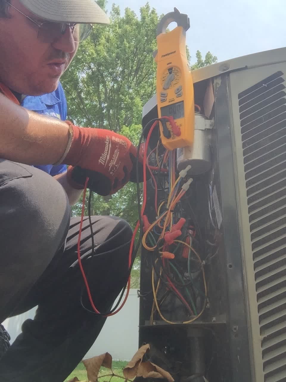 Lanz Plumbing, Heating & Cooling, Inc. ensures expert and professional HVAC services in any condition.