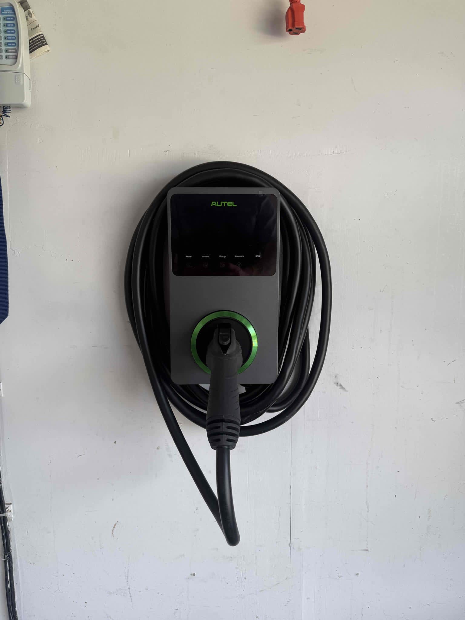 Experience cutting-edge EV charging solutions with Dawson's Electric & Air to power your future efficiently.