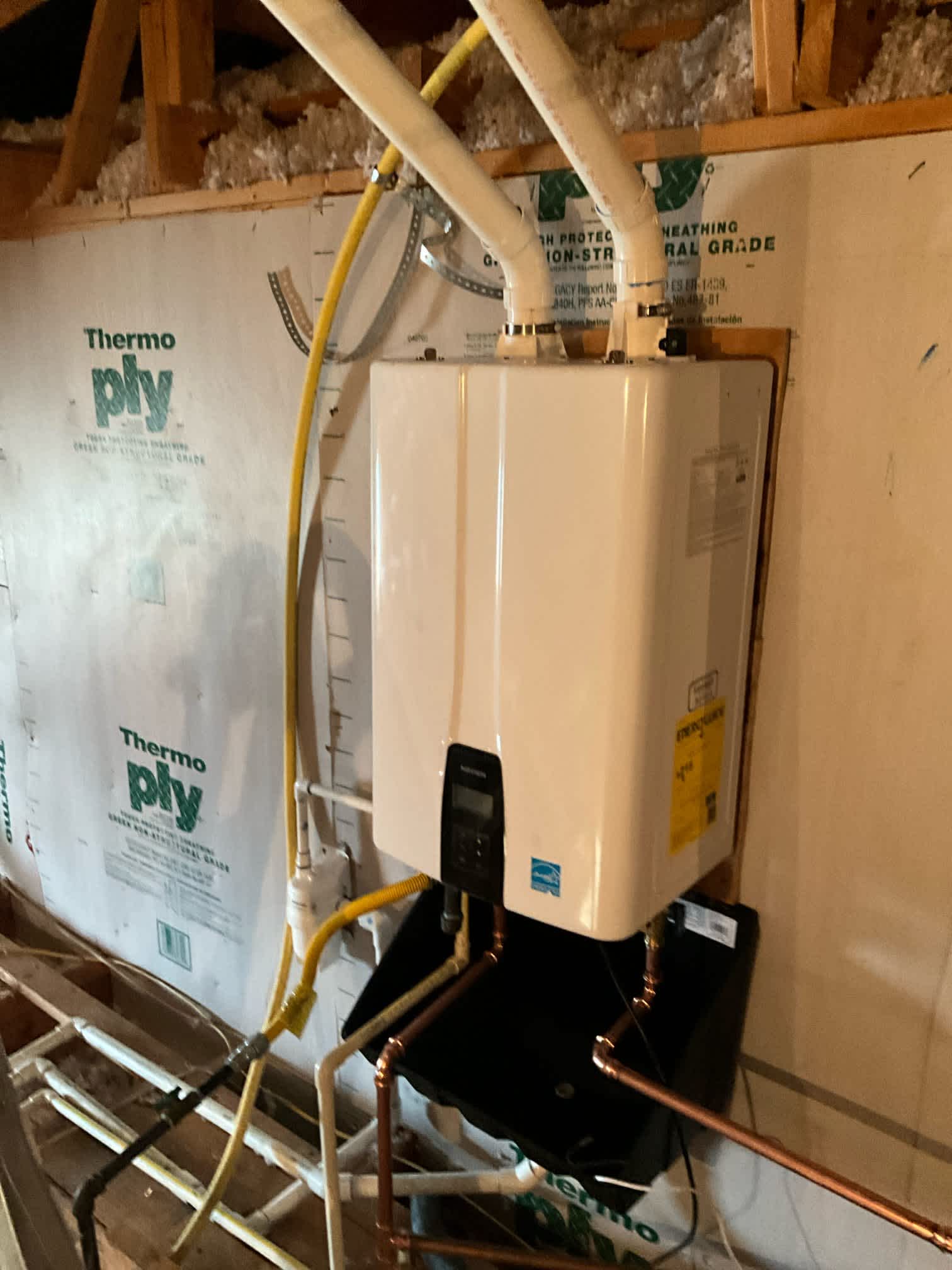Efficiency and expertise in every connection with Southern Comfort Mechanical's water heater installations.