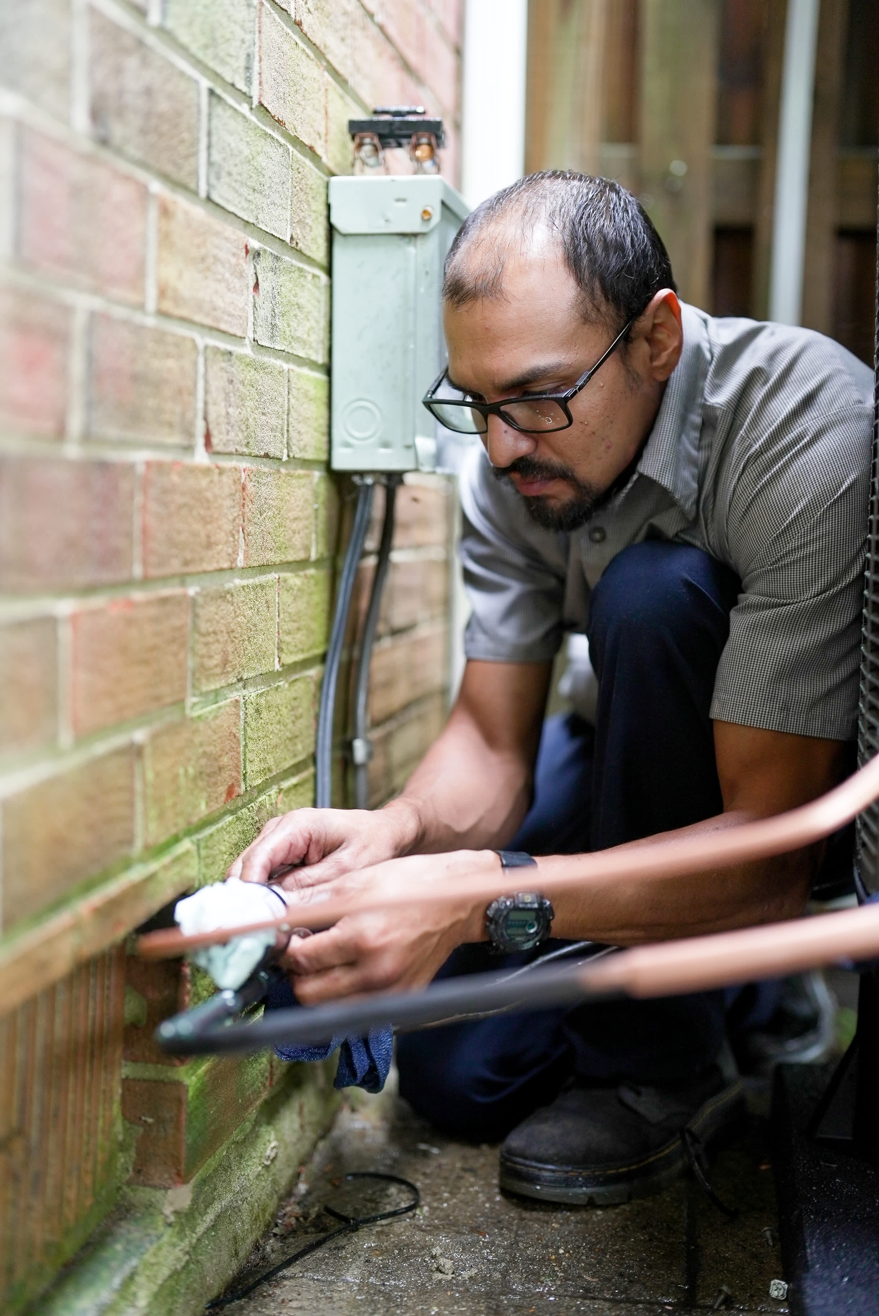 Experience expert electrical services with Parrish Services, where quality work meets exceptional customer care.