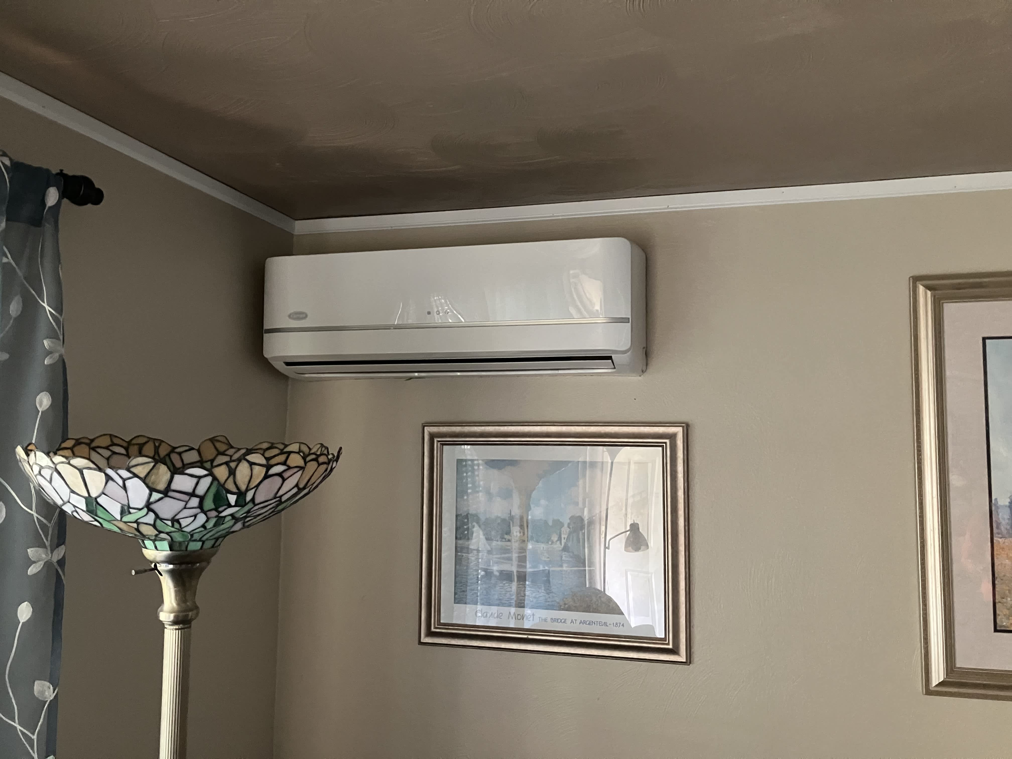 Summers Plumbing Heating & Cooling: Experience seamless comfort with our professional ductless mini-split installations, enhancing your home's efficiency and aesthetics.
