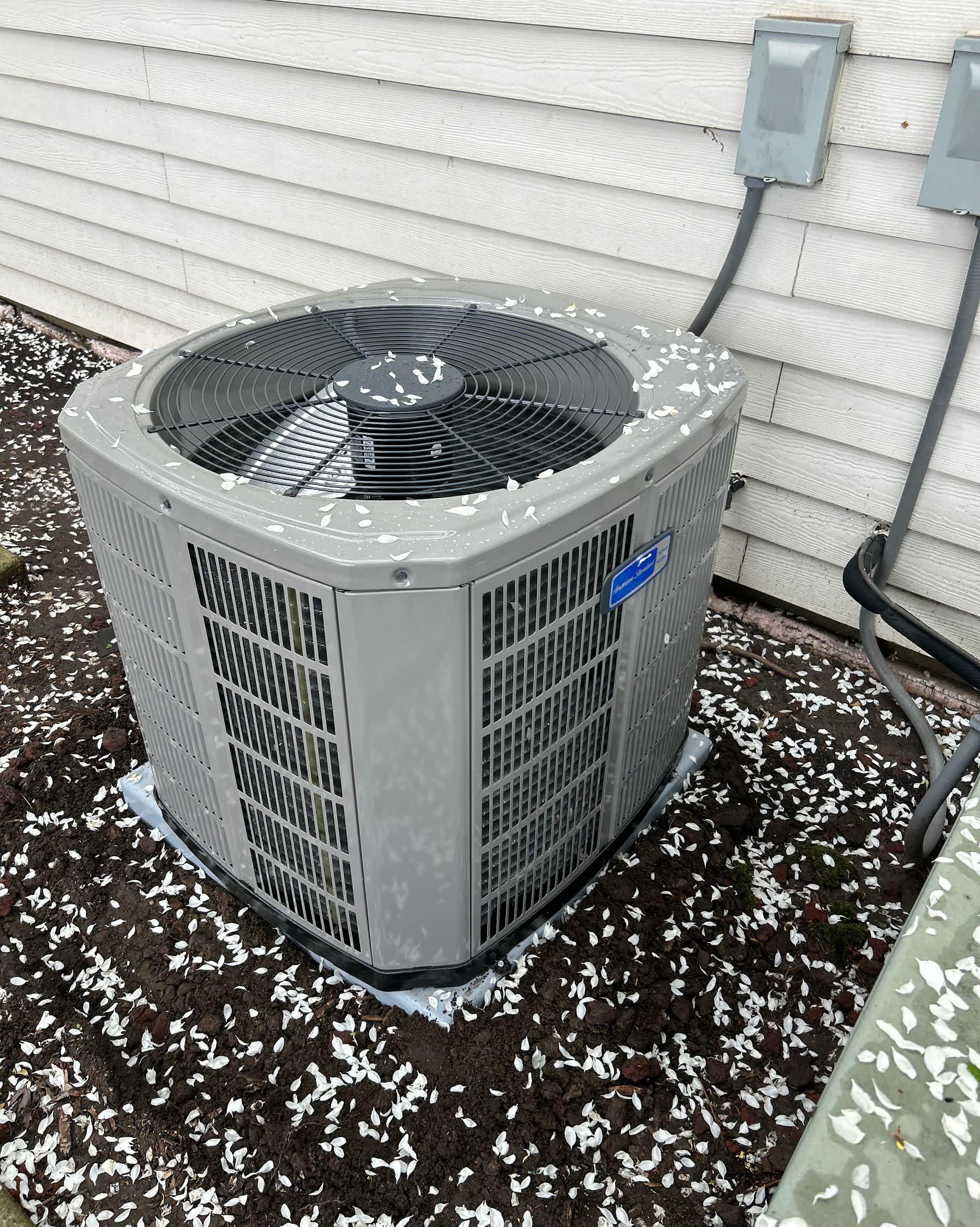 Oasis Heating and Cooling delivers dependable, professional AC service you can trust to keep your system running clean and reliably.