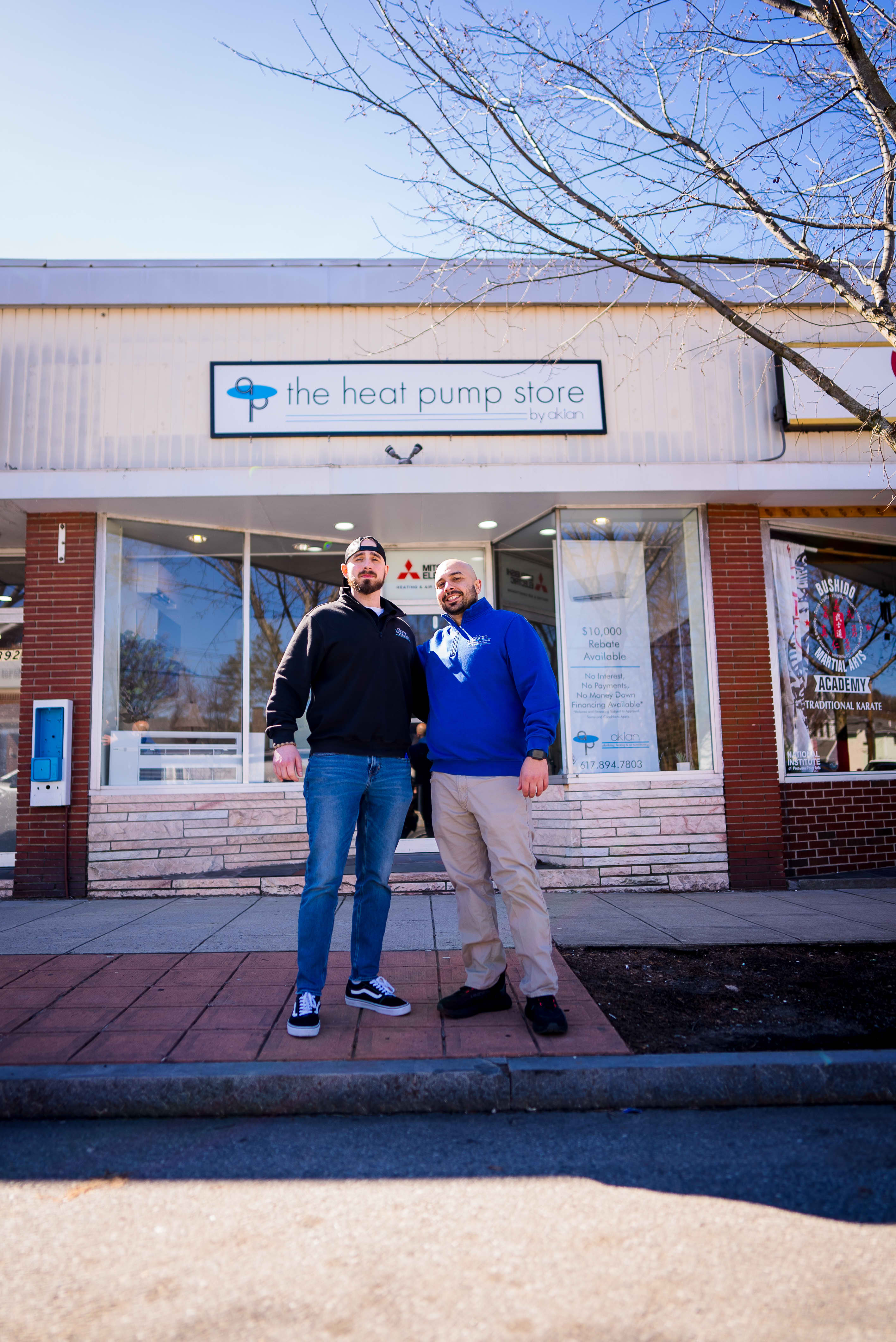 Experience top-notch service with Akian Plumbing, Heating & Air Conditioning at The Heat Pump Store - where professionalism meets customer satisfaction.