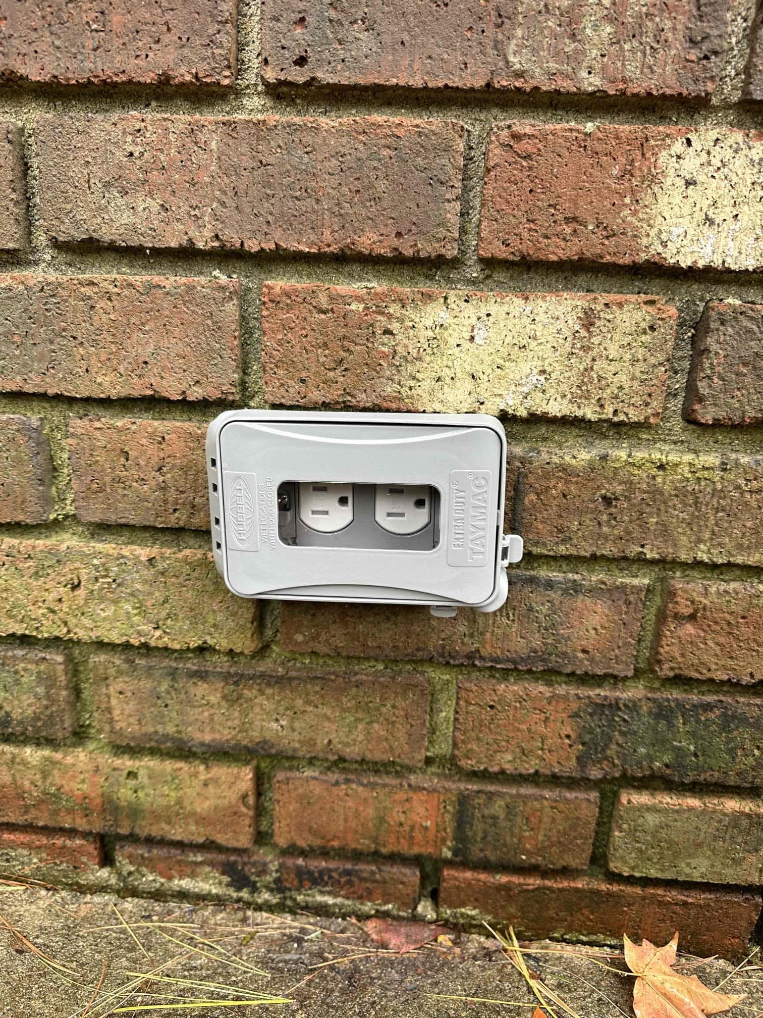 Safe Electric and Plumbing ensures quality installations with durable outdoor electrical solutions.