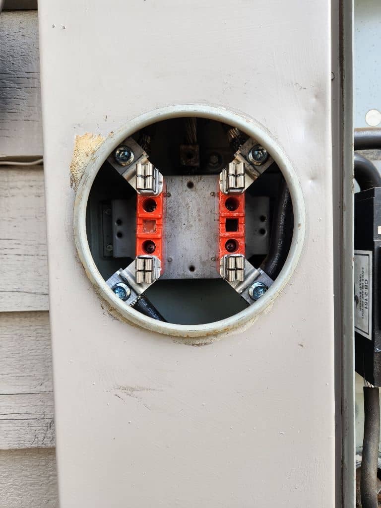 Experience top-tier electrical installations with Aardvark Electric, Inc. – Your trusted partner in reliable power solutions.