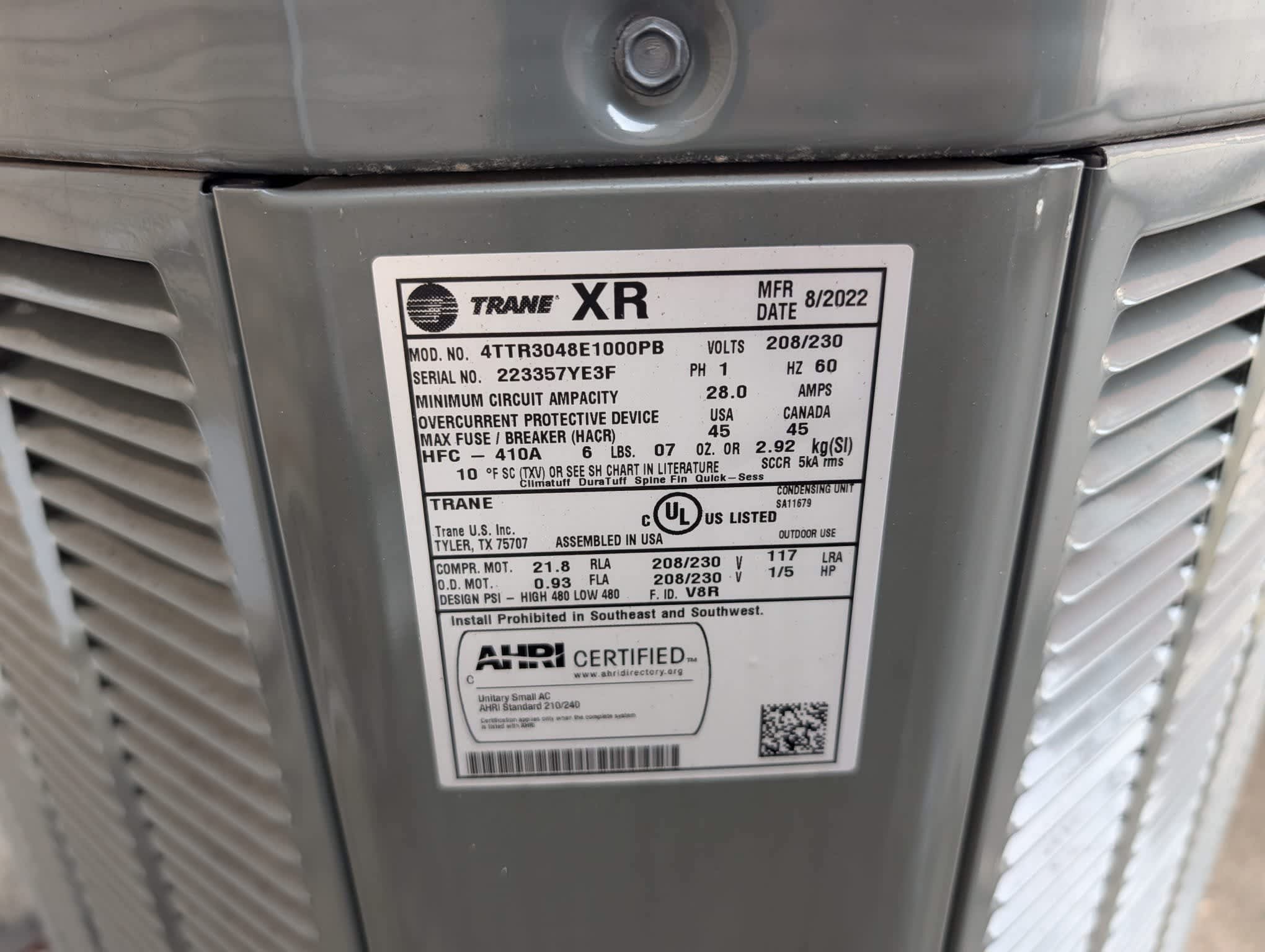 Service Professionals ensures you get top-quality HVAC solutions with the reliable Trane XR unit.