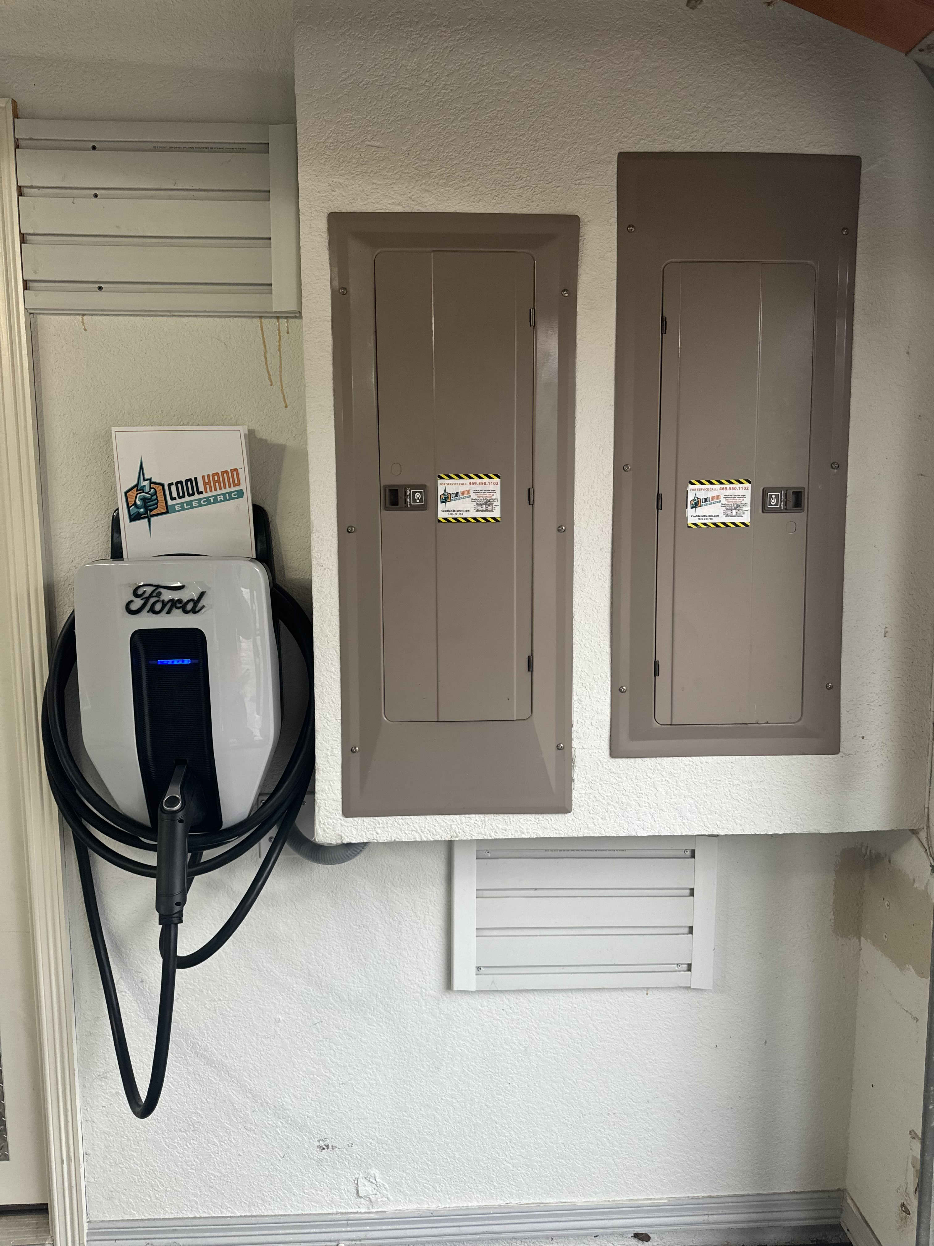 Power up your home with confidence and professionalism with Cool Hand Electric's advanced electrical solutions.