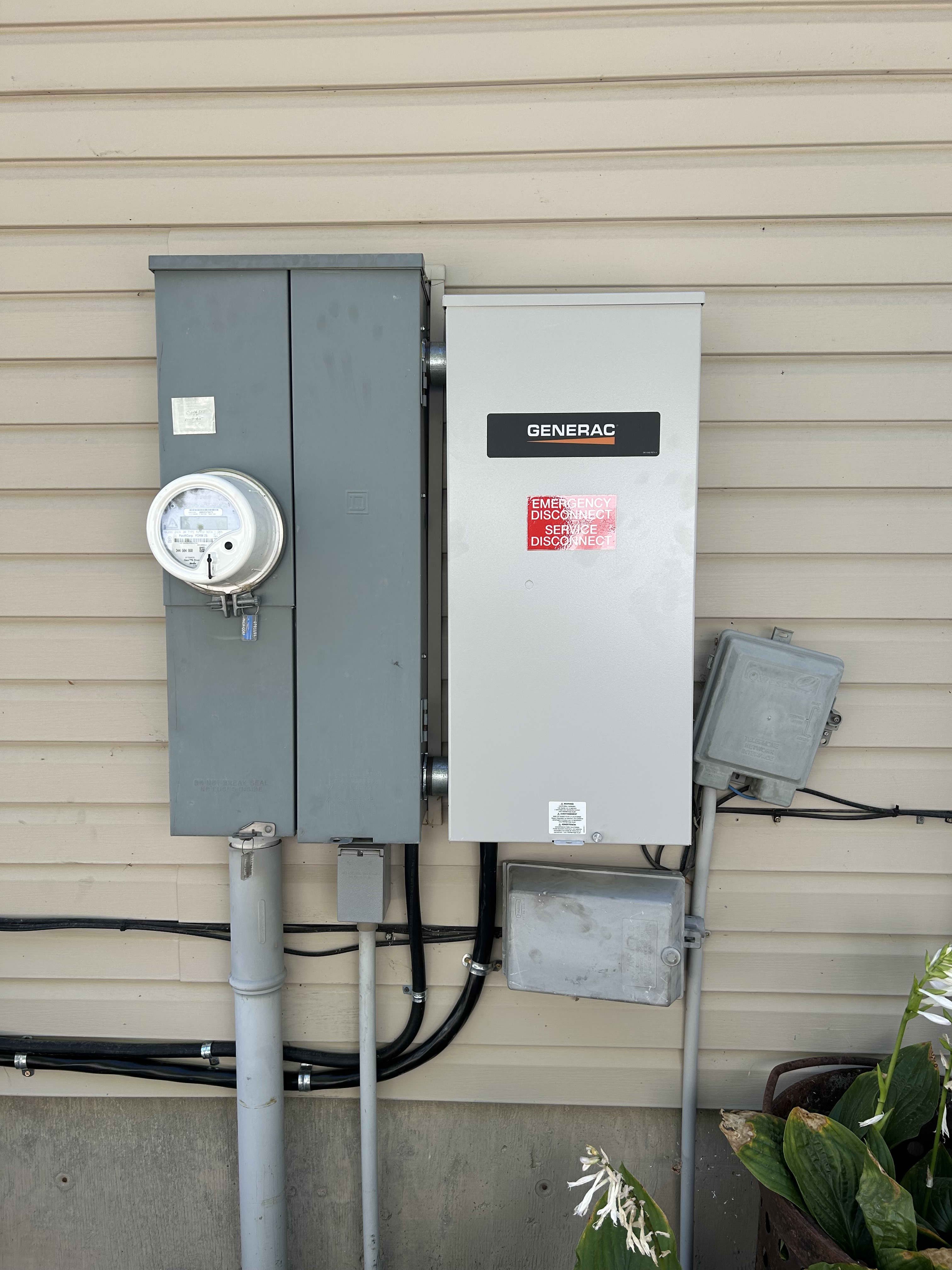 First Call Jewel ensures safety and professionalism with top-quality electrical installations. Trust us for reliable service.