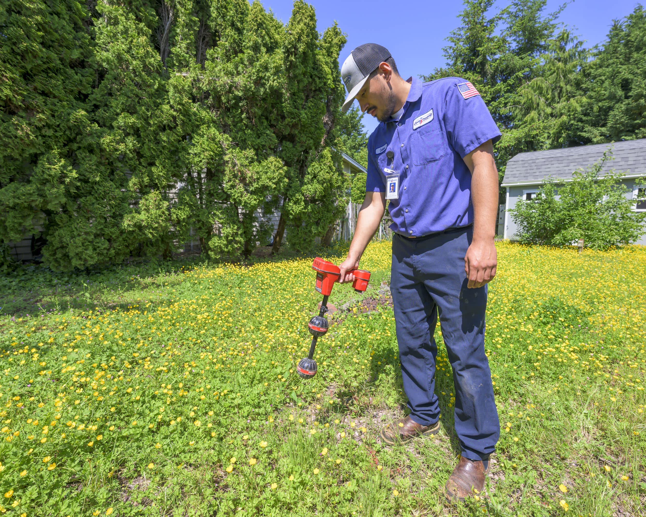 Apollo Plumbing: Professionalism meets reliability with our expert detection services for any outdoor challenge.