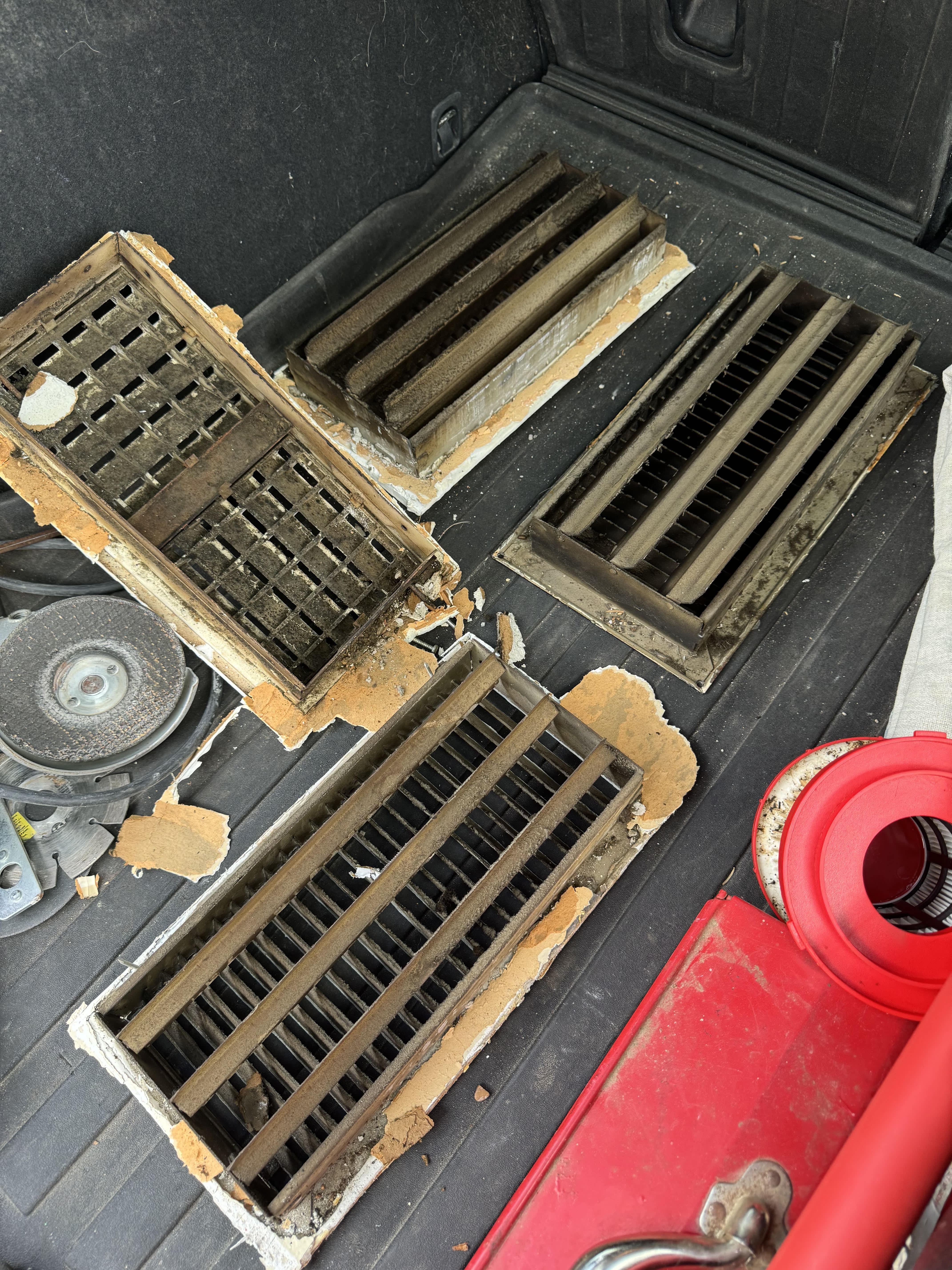 Harker Heating & Cooling ensures your air quality is top-notch by proactively servicing and replacing old HVAC vents, maintaining a comfortable home environment.