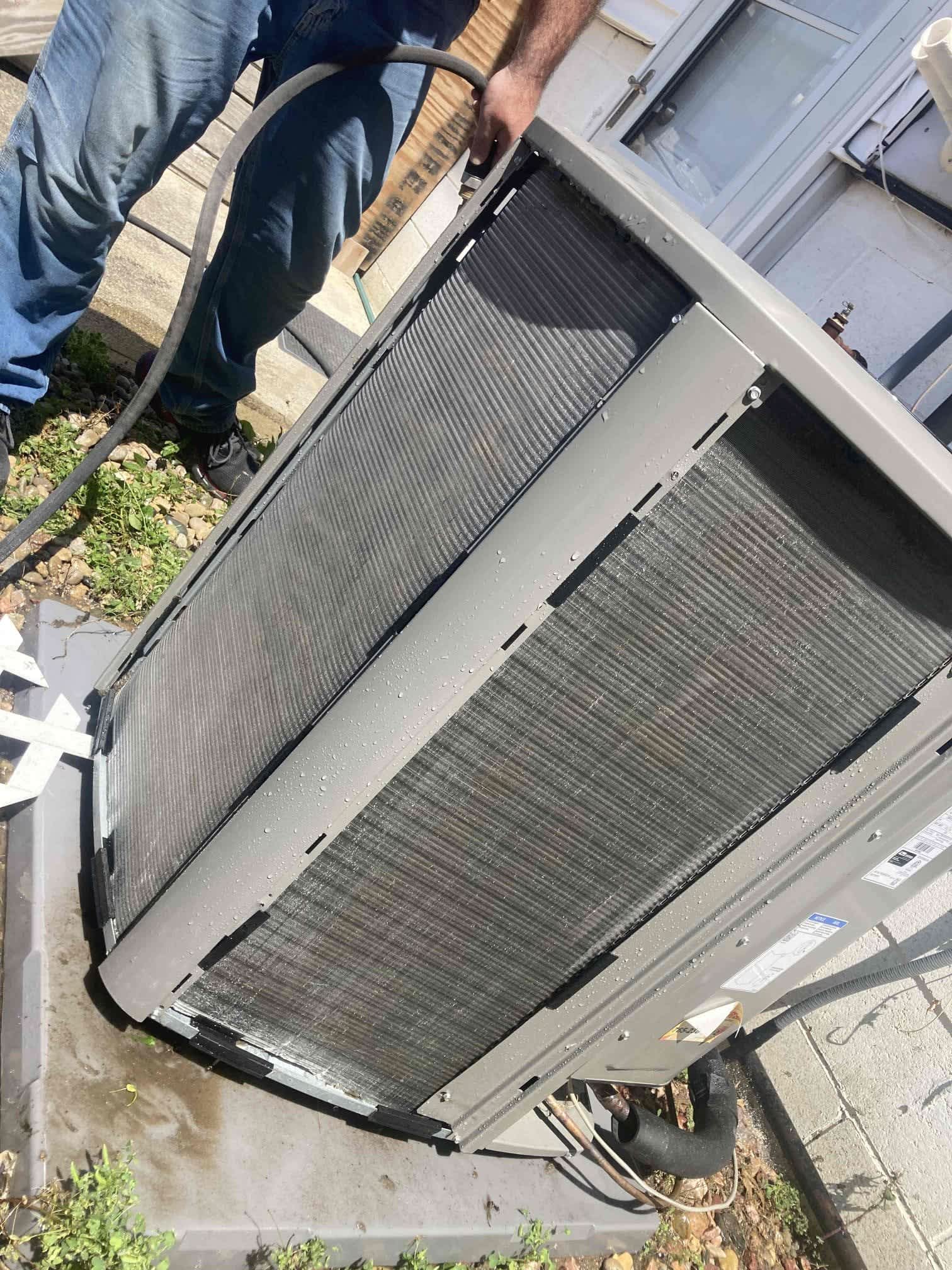 Experience top-notch service with Summers Plumbing Heating & Cooling, ensuring your HVAC systems run efficiently year-round.