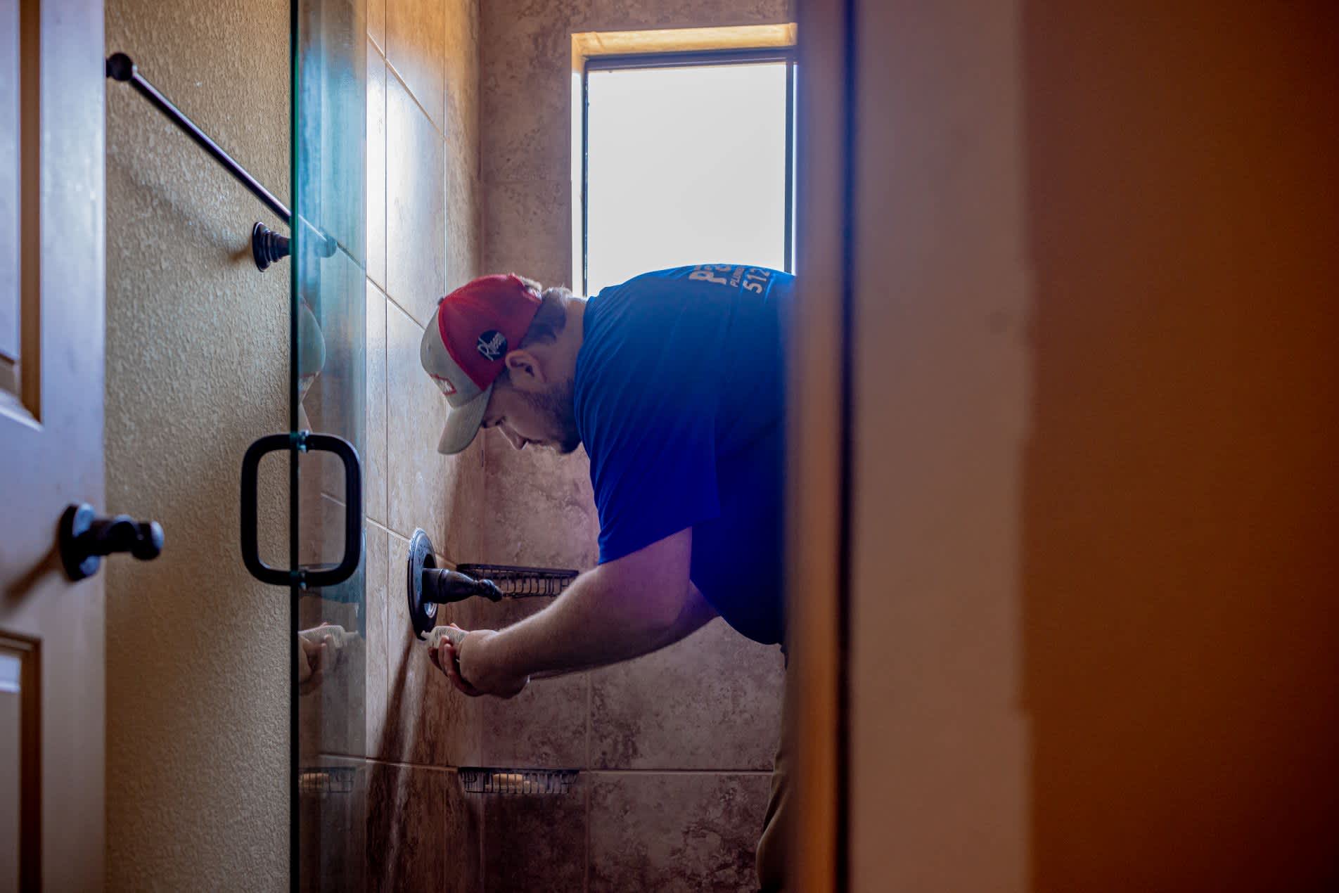 Experience seamless plumbing services with Parobek Plumbing & Air Conditioning.