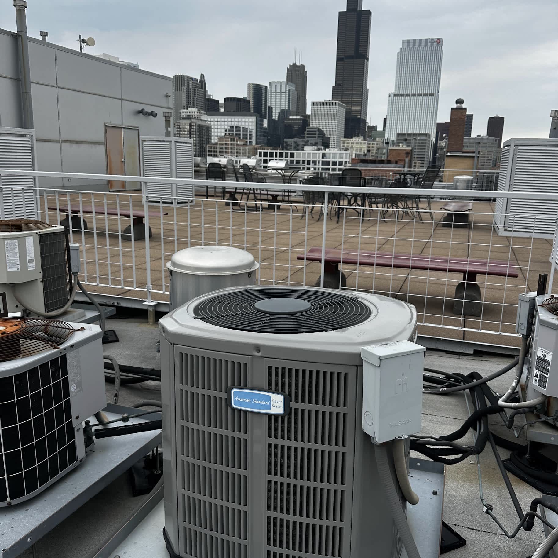 Reliable rooftop HVAC service you can count on, Oasis Heating and Cooling keeps city buildings comfortable and efficient.