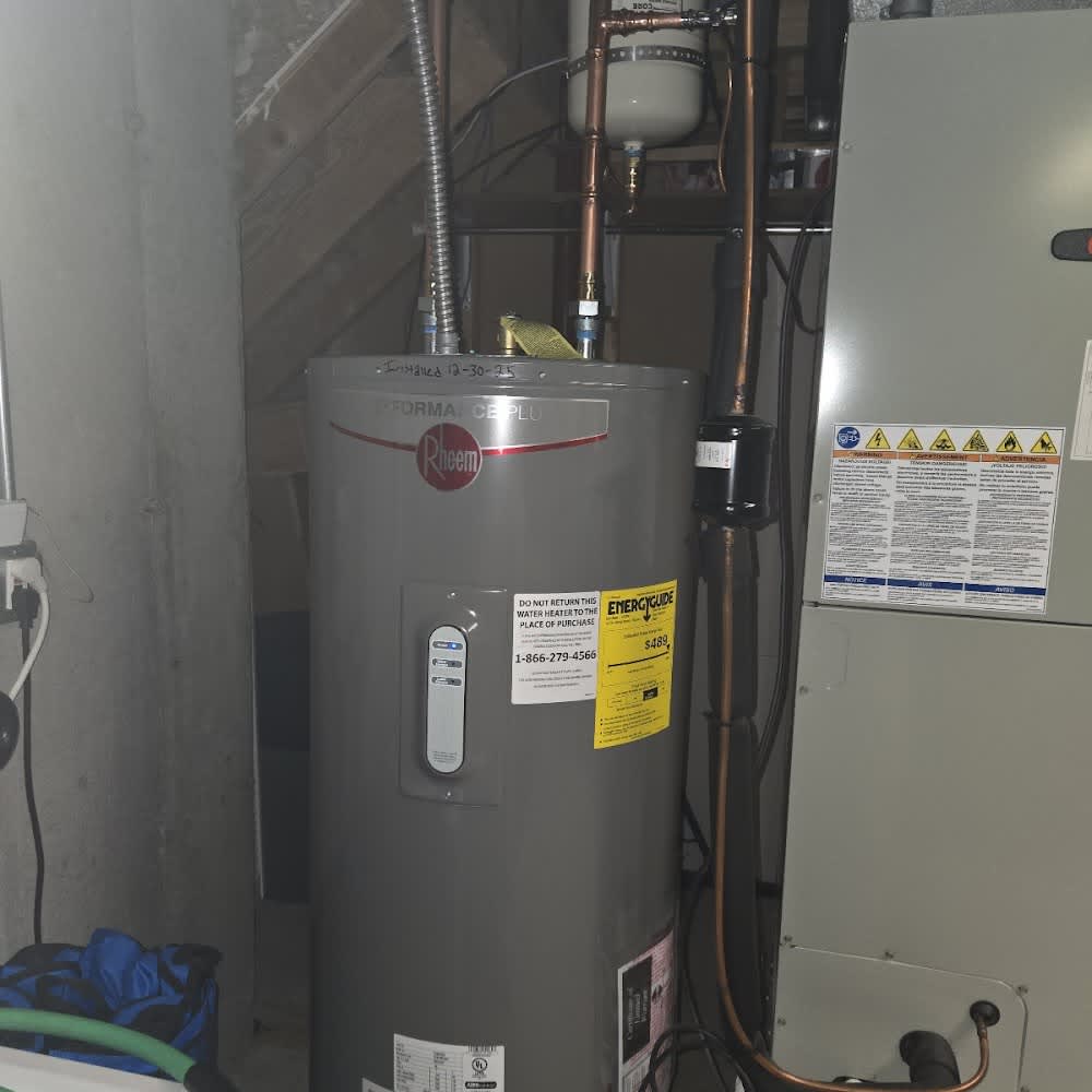 Trust Tri-State Water, Power, and Air for professional and efficient water heater installations that keep your home comfortable and energy-efficient.