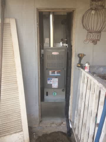 Experience exceptional HVAC installation services with General Air Conditioning & Plumbing, ensuring your home stays comfortable all year round.