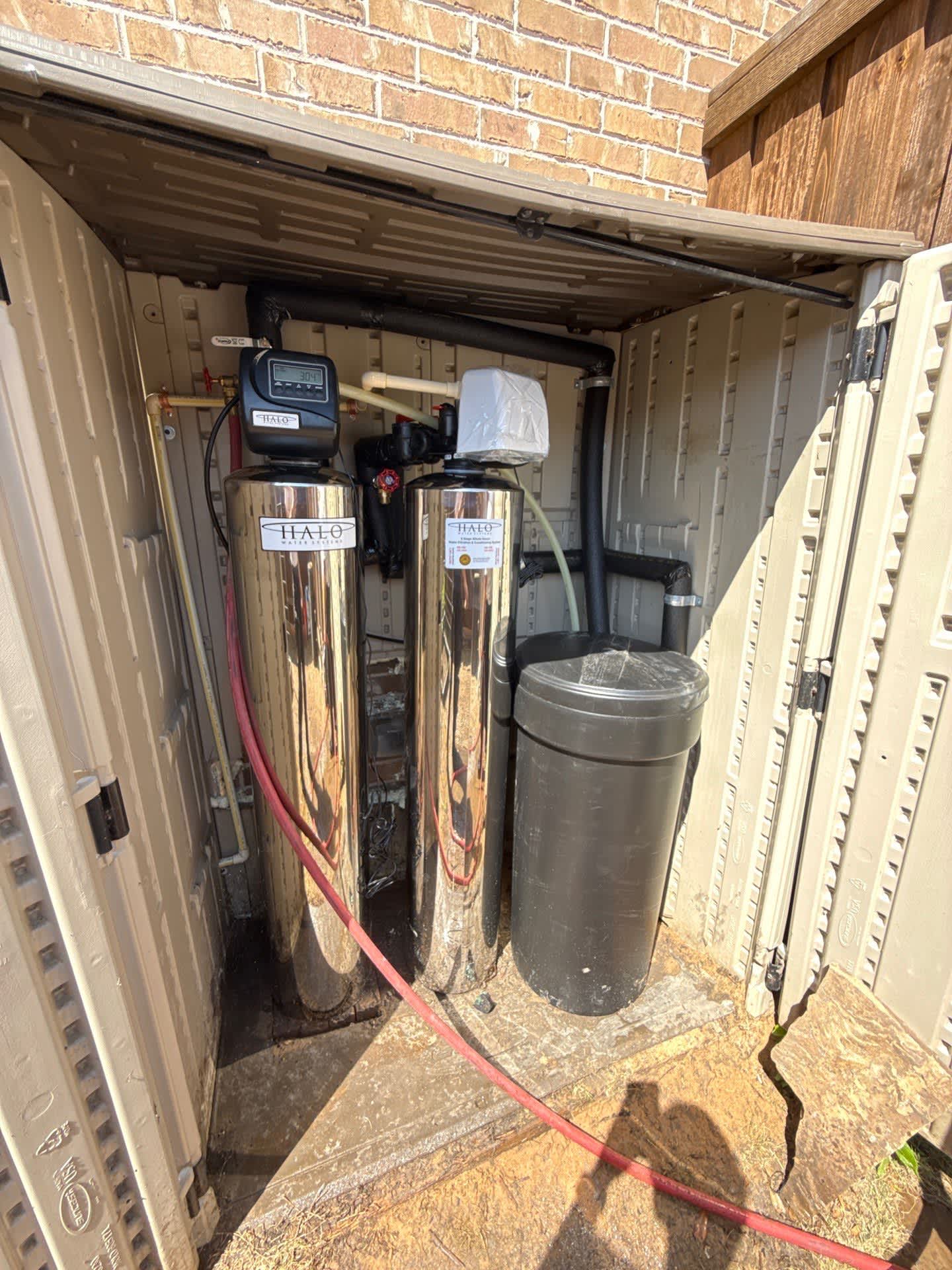 Experience clean and safe water with Milestone Electric, A/C, & Plumbing's professional water filtration solutions.