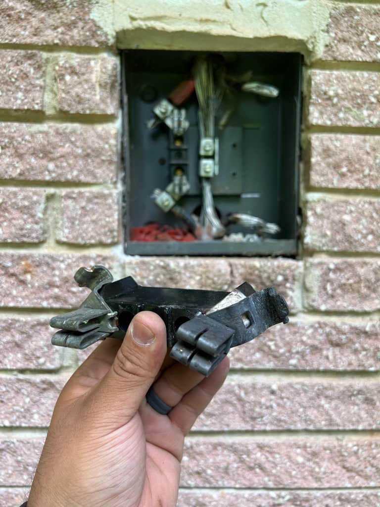 Aardvark Electric, Inc. demonstrates expert electrical repairs and inspections, ensuring safety and reliability for your home.