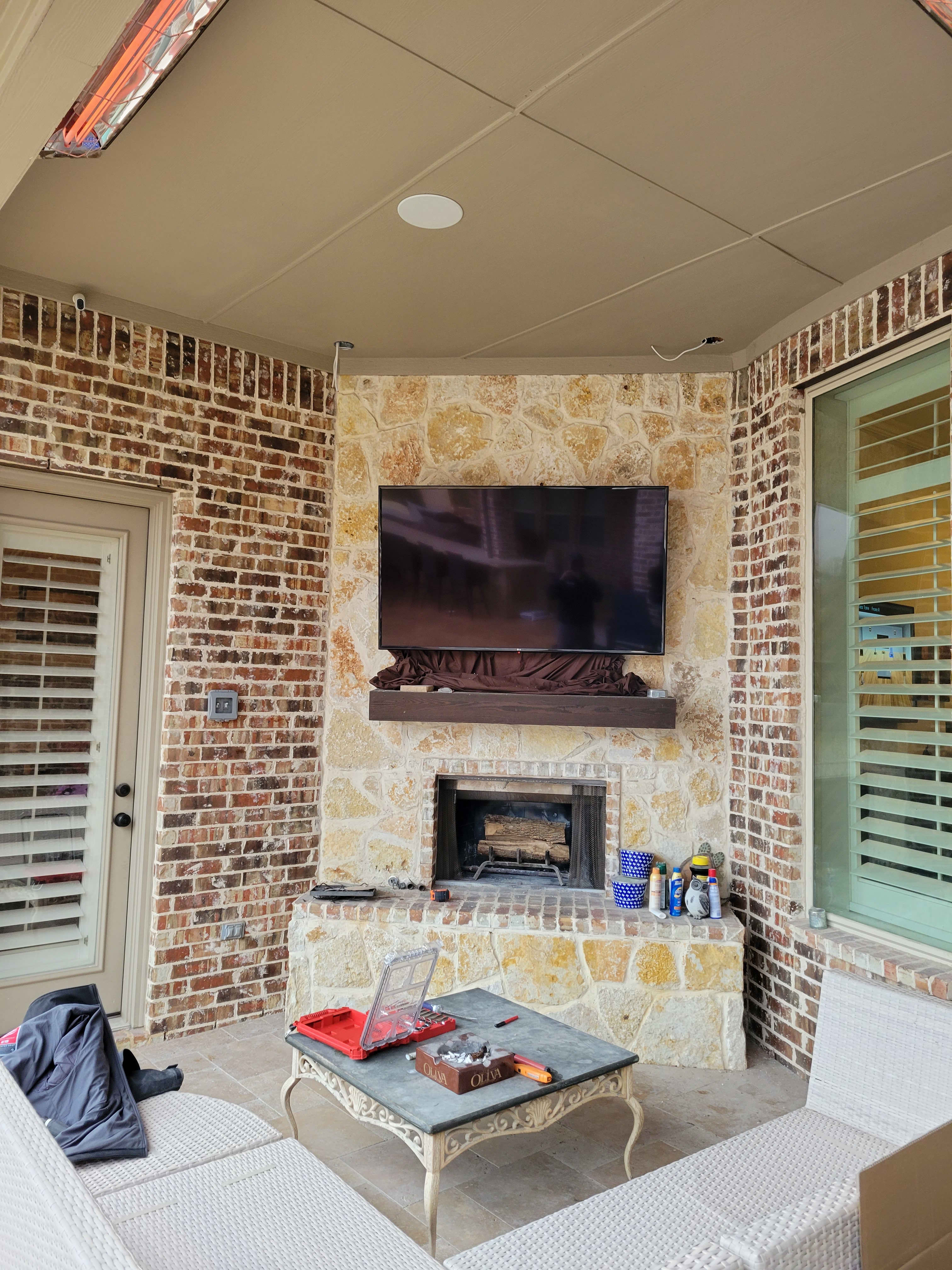 Elevate your outdoor experience with Blue Line Electric's expert installations, showcasing professionalism and quality in every detail.