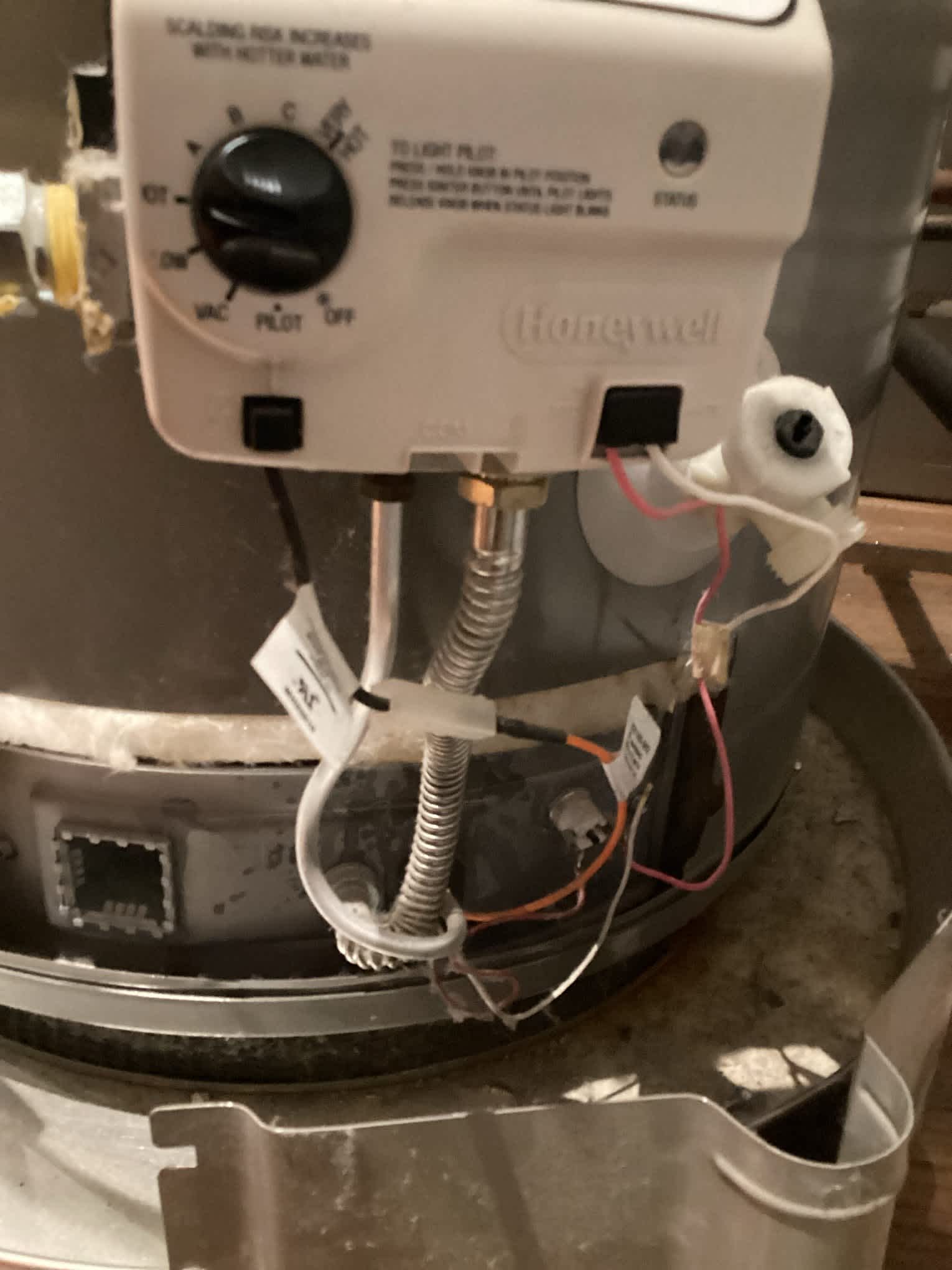 Summers Plumbing Heating & Cooling: Ensuring optimal temperature control with precision and trust.