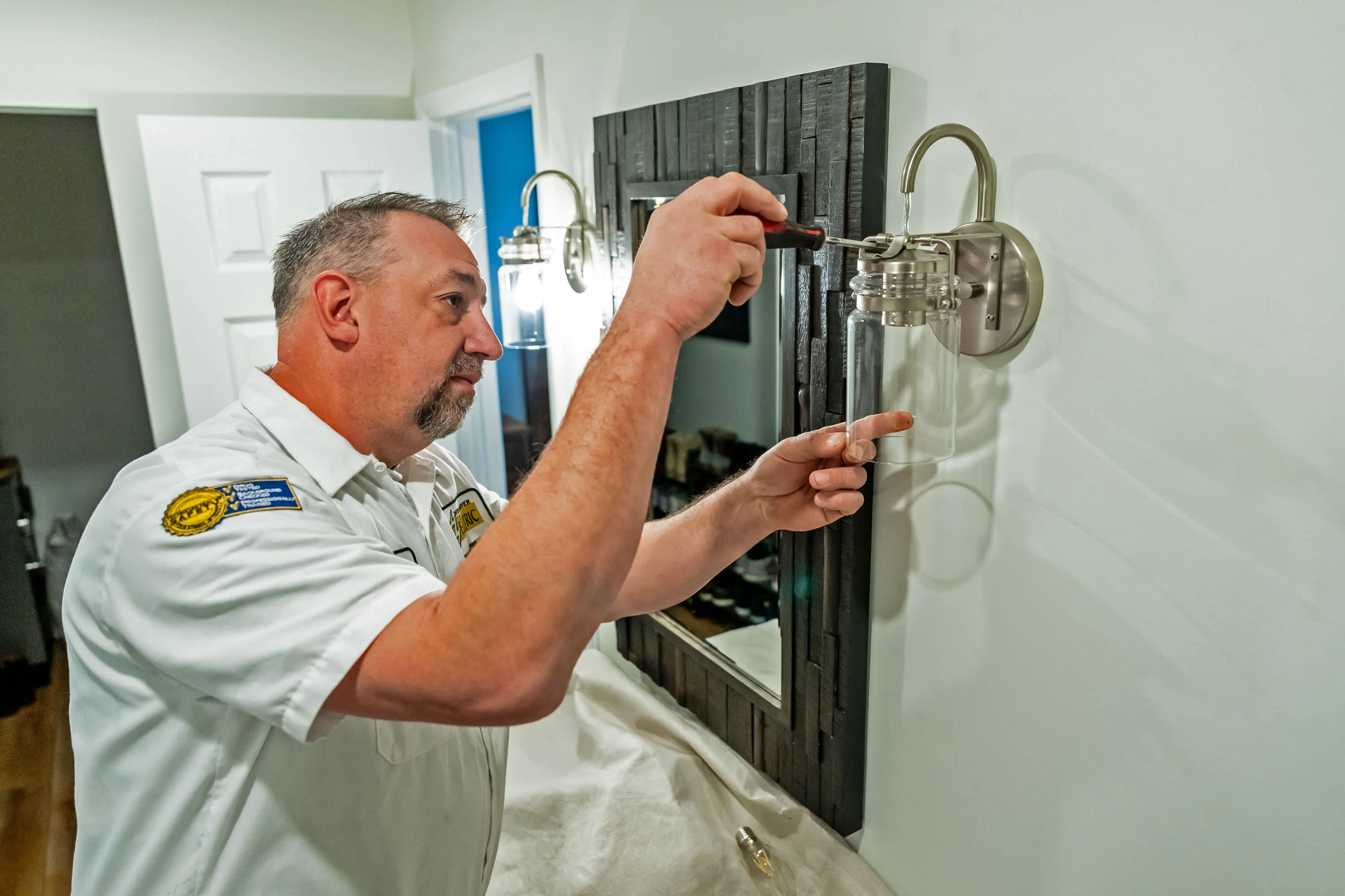 Trust Wes Carver Electric for professional and reliable home electrical services.